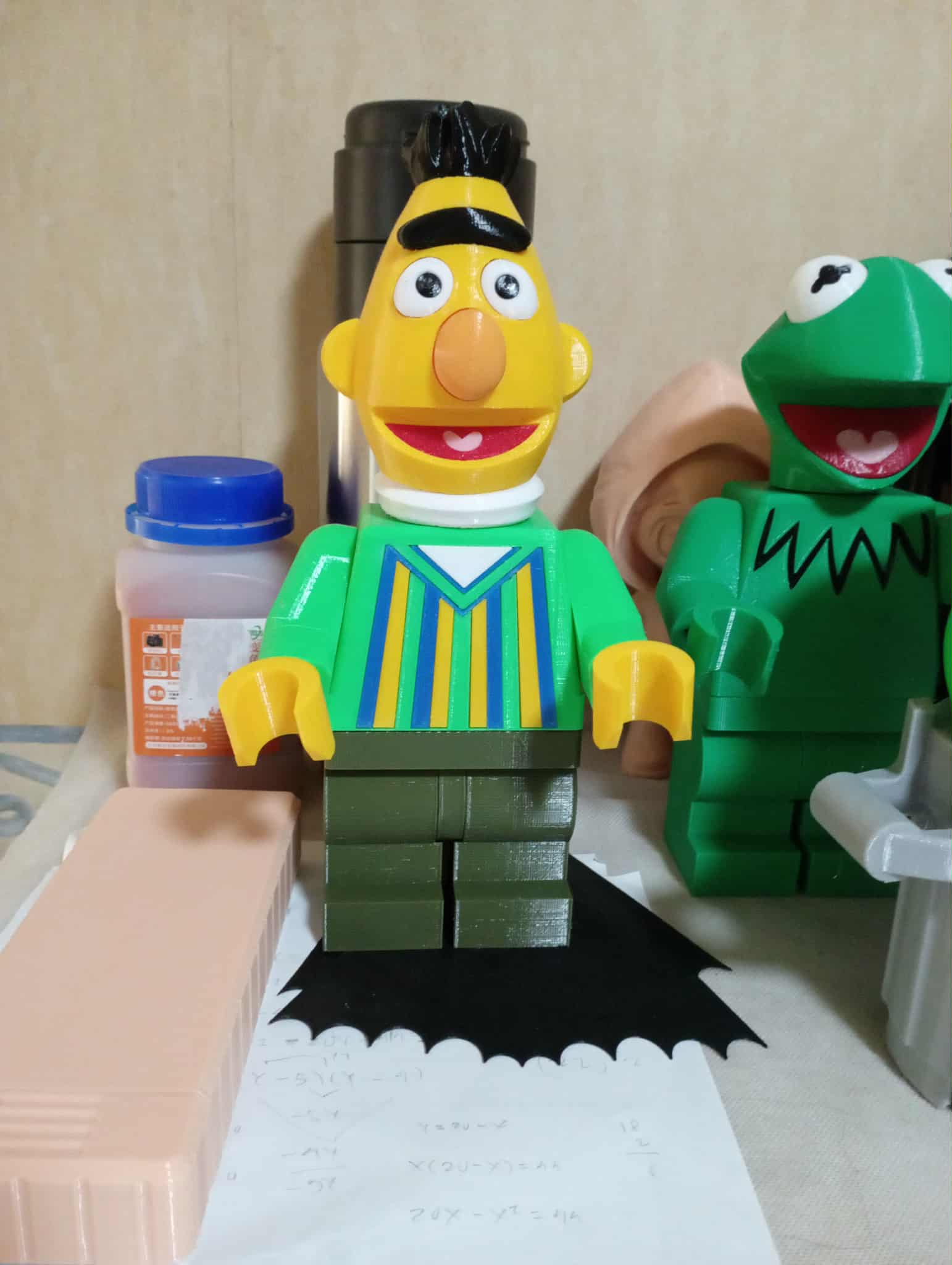 Bert Giant Minifig