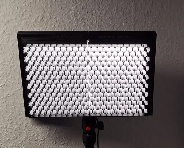 Honeycomb grid for Raleno LED