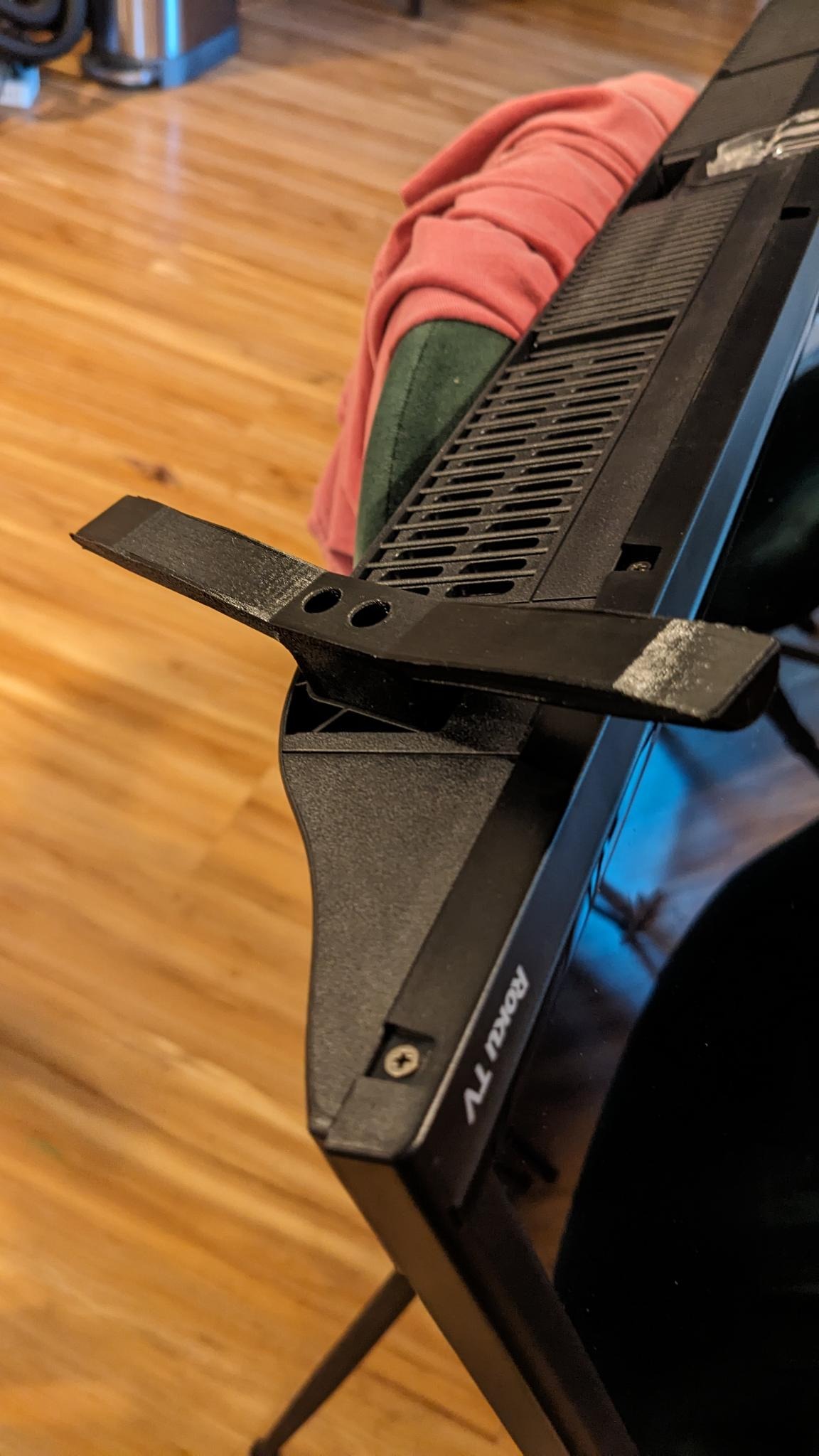 Hisense Roku 32" TV Legs by cranialvault Download free STL model