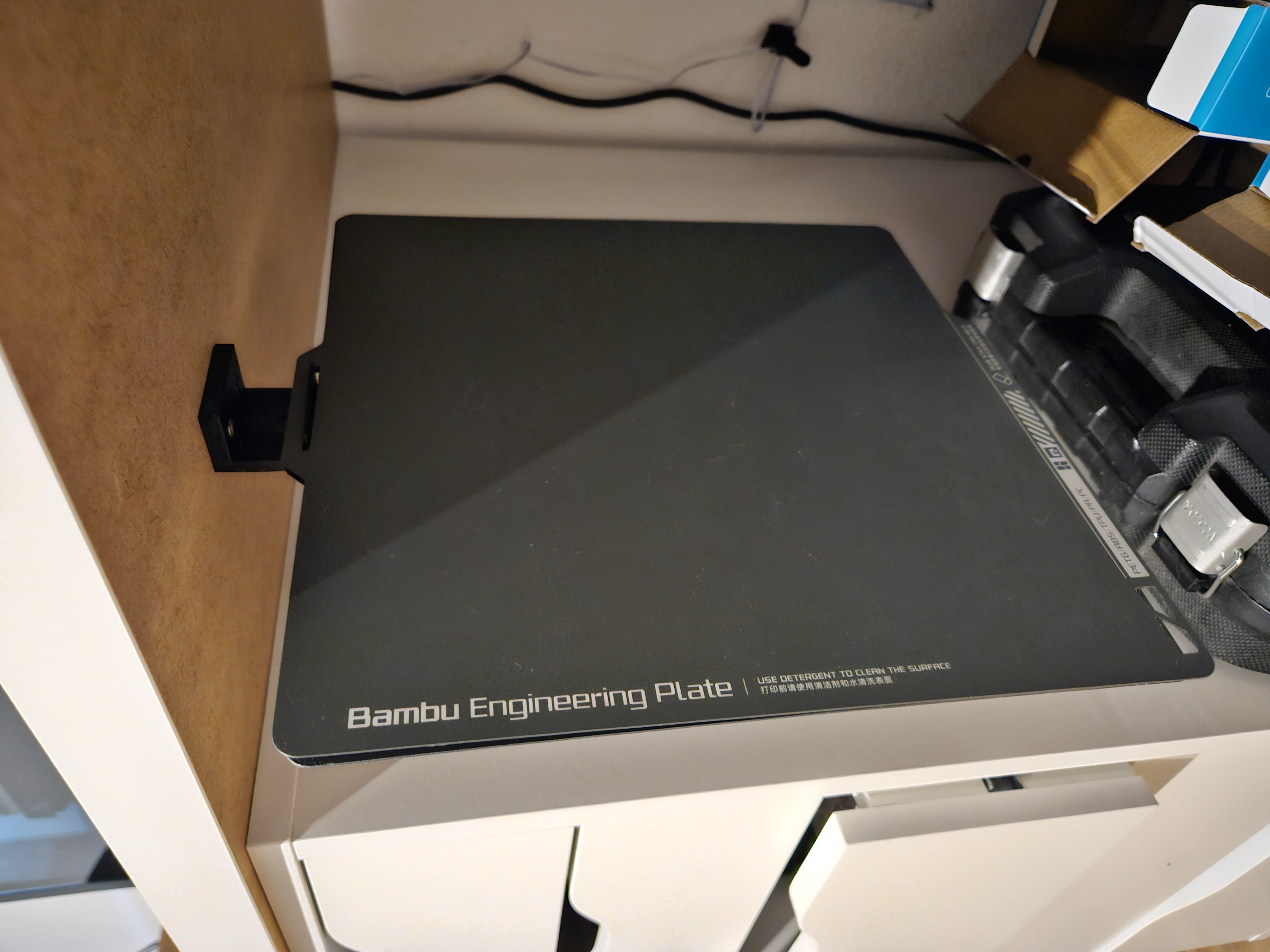 Under Table Build Plate Holder - Untertischhalter für Druckplatten