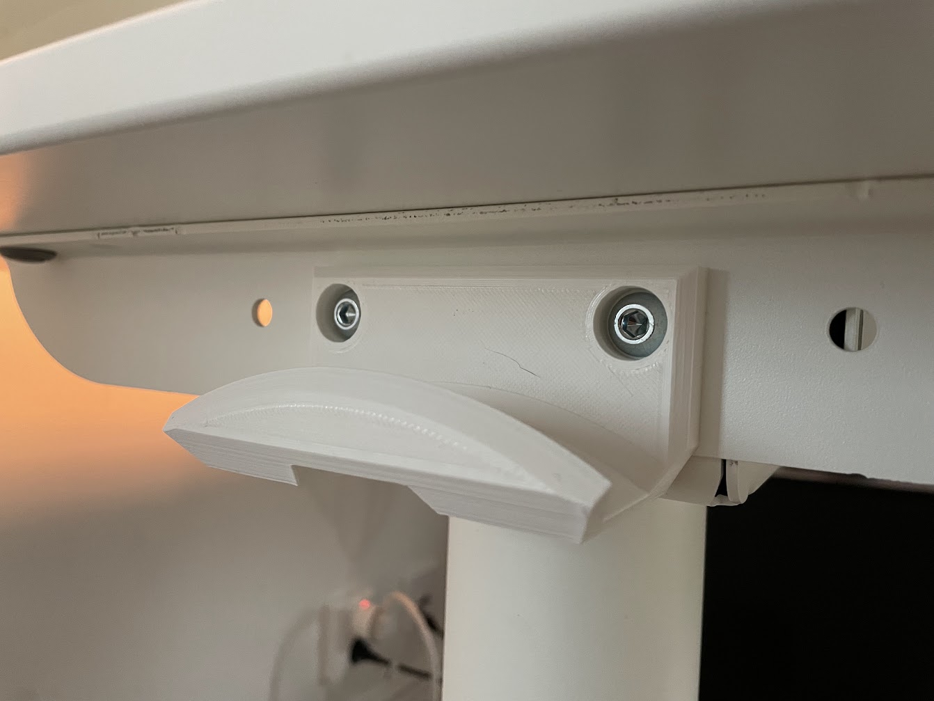 IKEA Bekant Heavy Duty Hook Dome head screws by marcusth Download