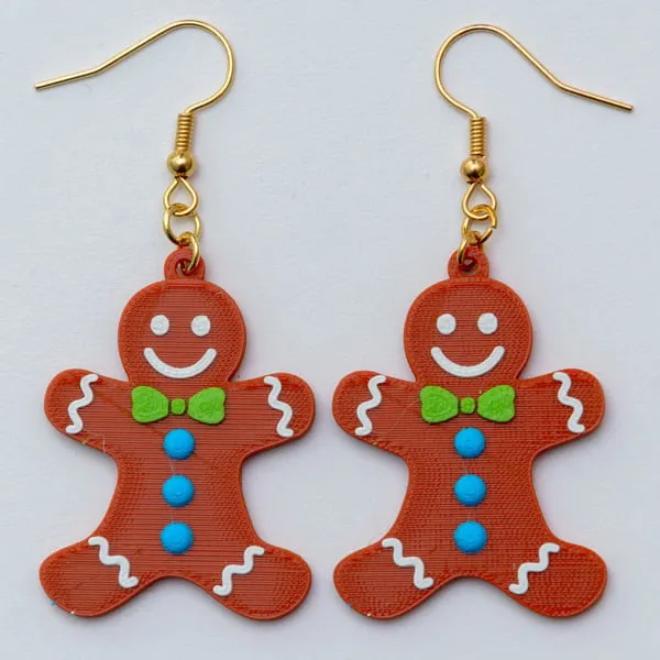 Gingerbread cookie man Christmas earrings von Bemko Kostenloses