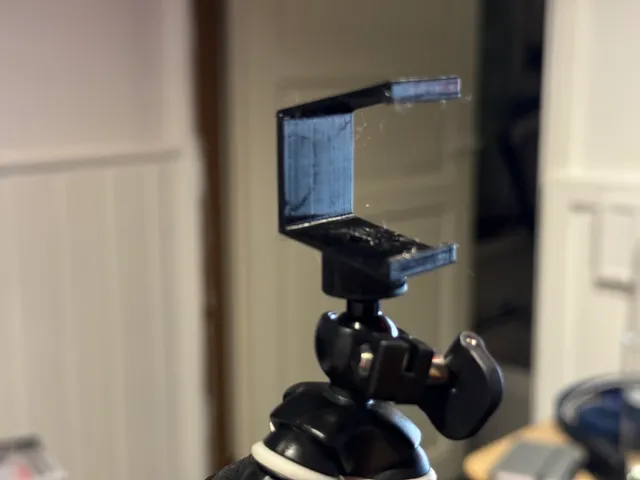 Webcam tripod mount