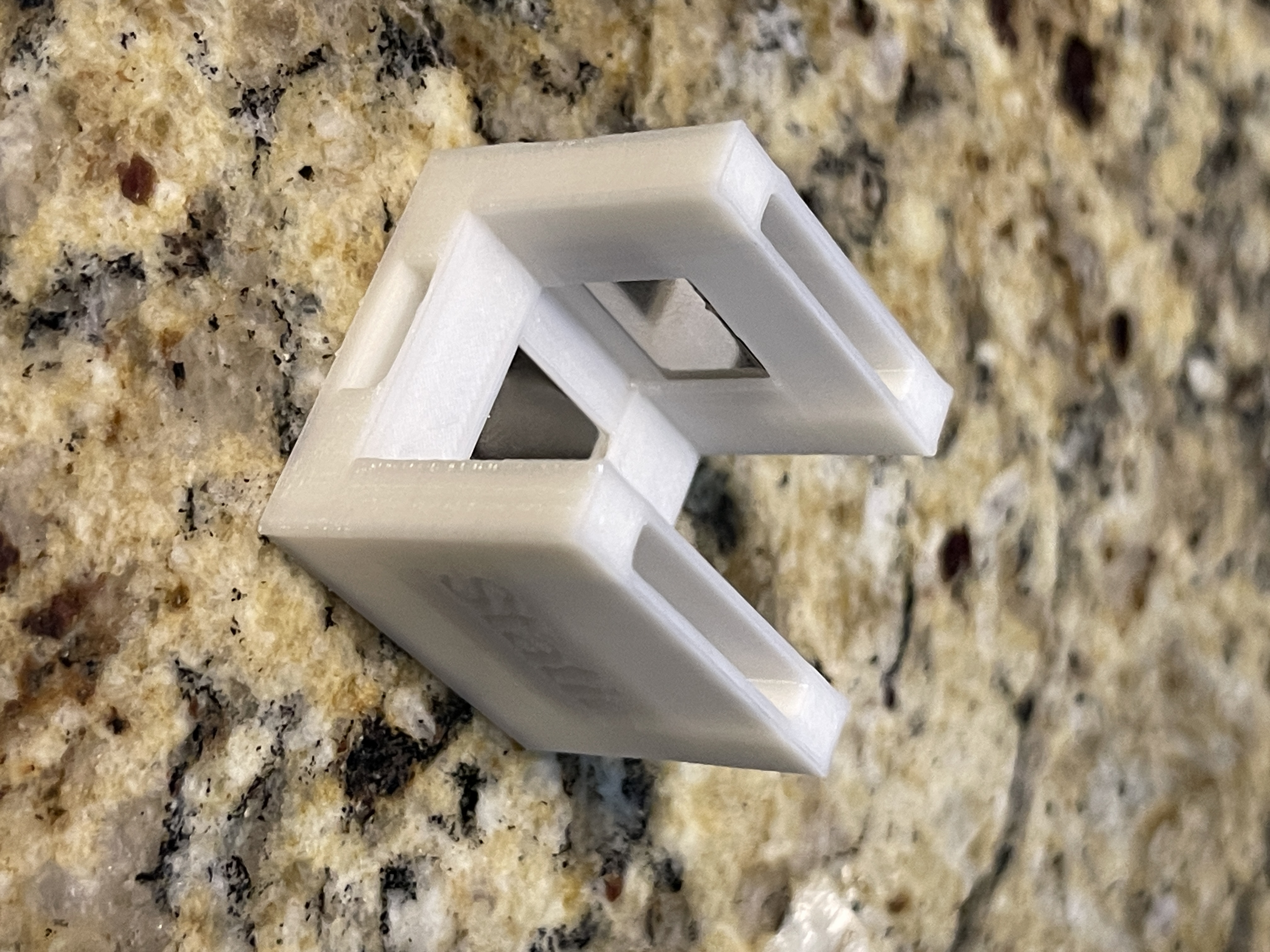 Miniatura 3 do modelo 3D Mani-Mag