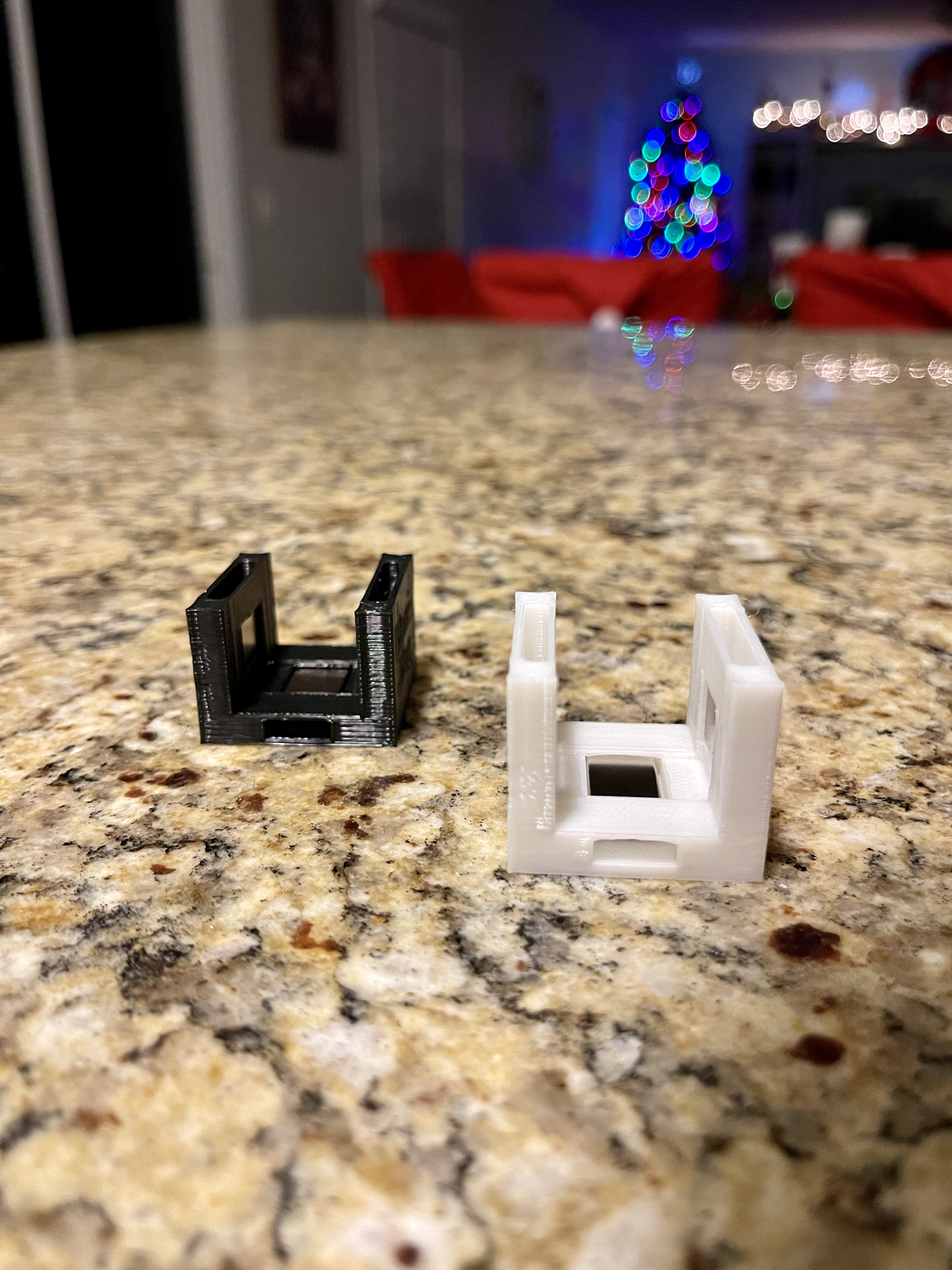 Miniatura 4 do modelo 3D Mani-Mag