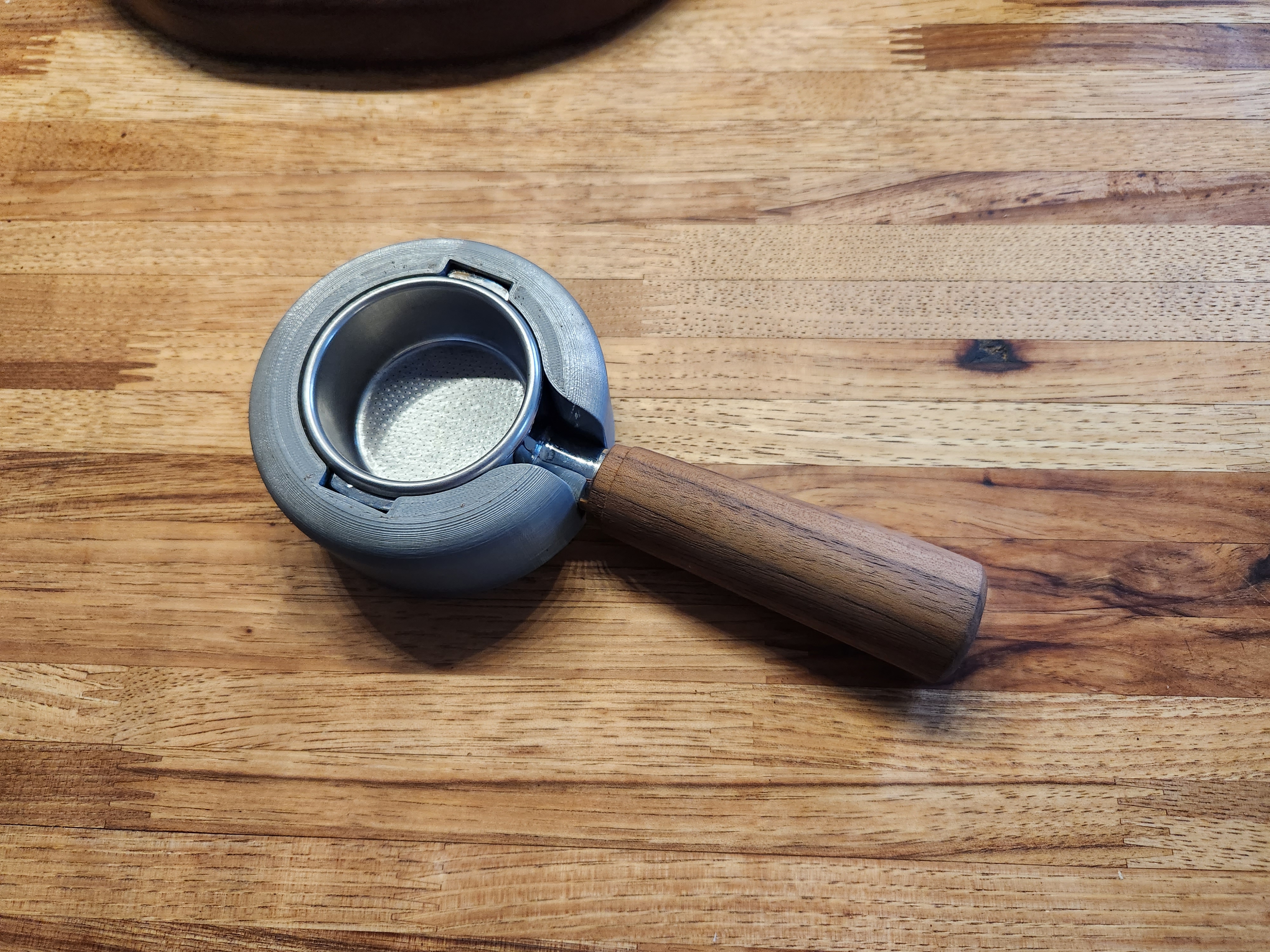 La Pavoni Europiccola Portafilter Tamp Stand and Dosing Ring