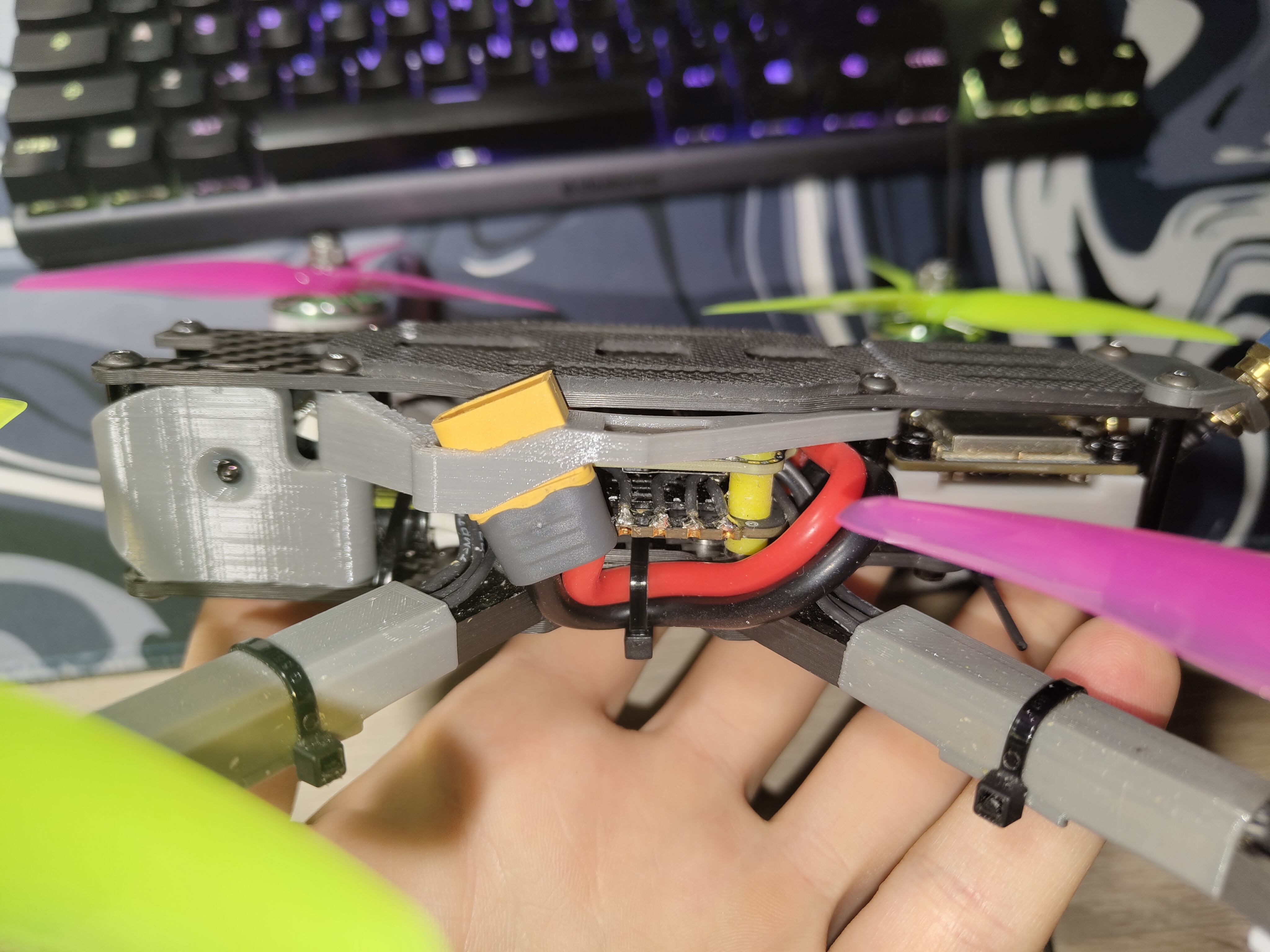 Remix TBS Source One V5 XT60 / XT60H side mount