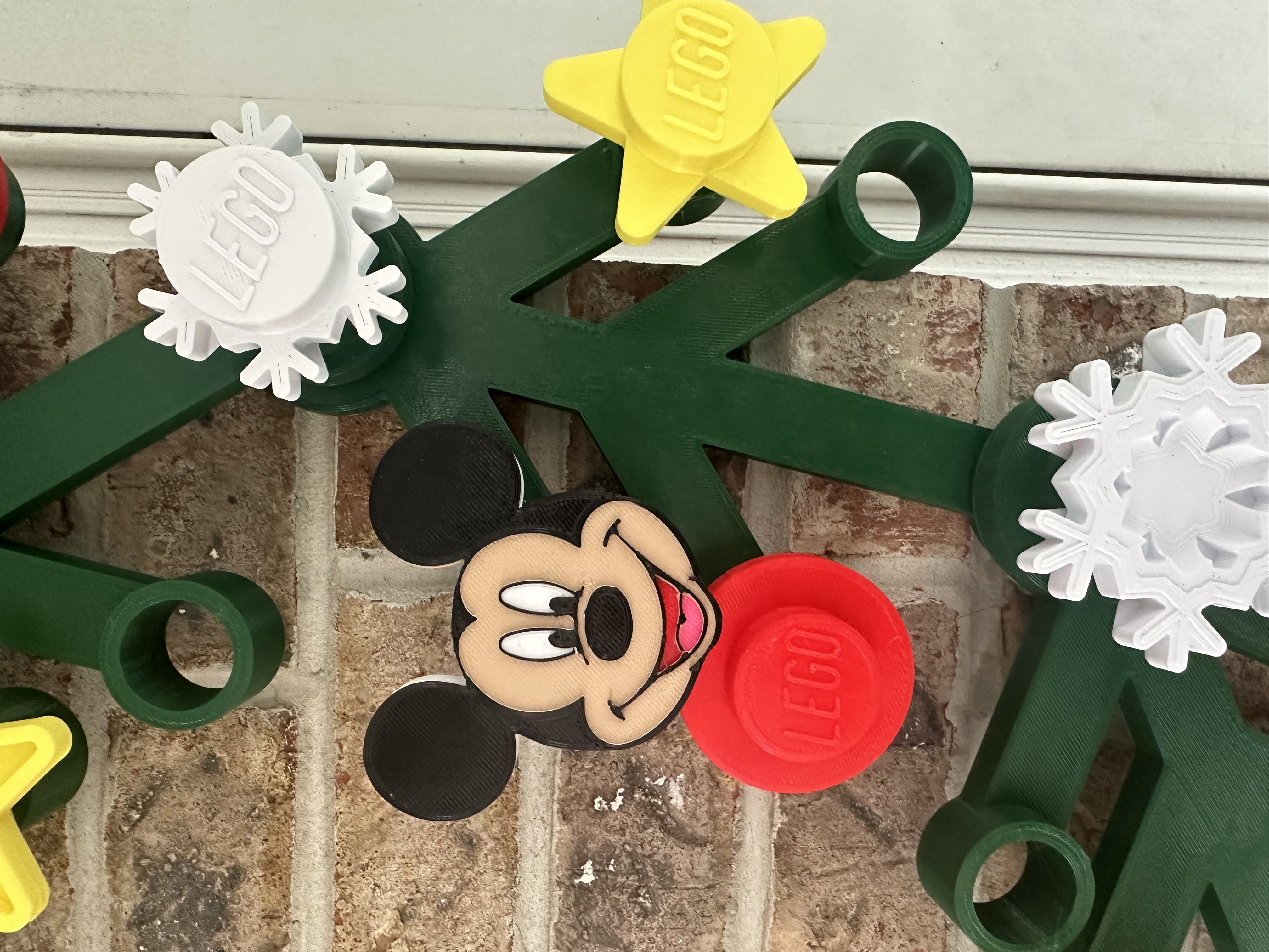Famouse Rodent (It's French) For Lego Wreath