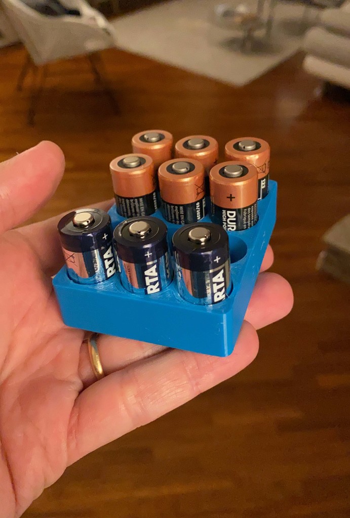 CR123A / CR123 Battery Holder by Stefano Ungarelli Download free STL