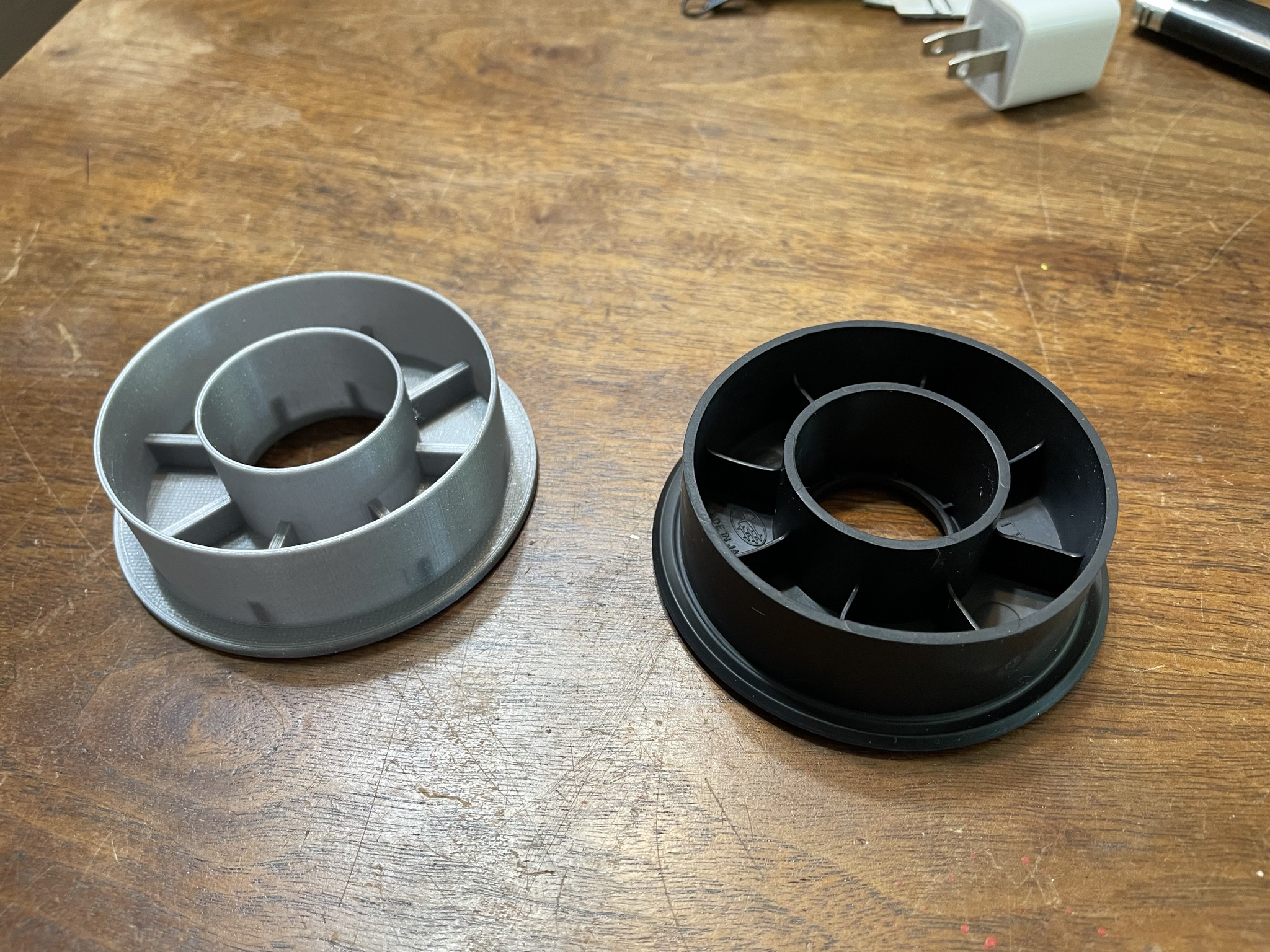 Subaru Outback cup holder spacer by Splntrp Download free STL model