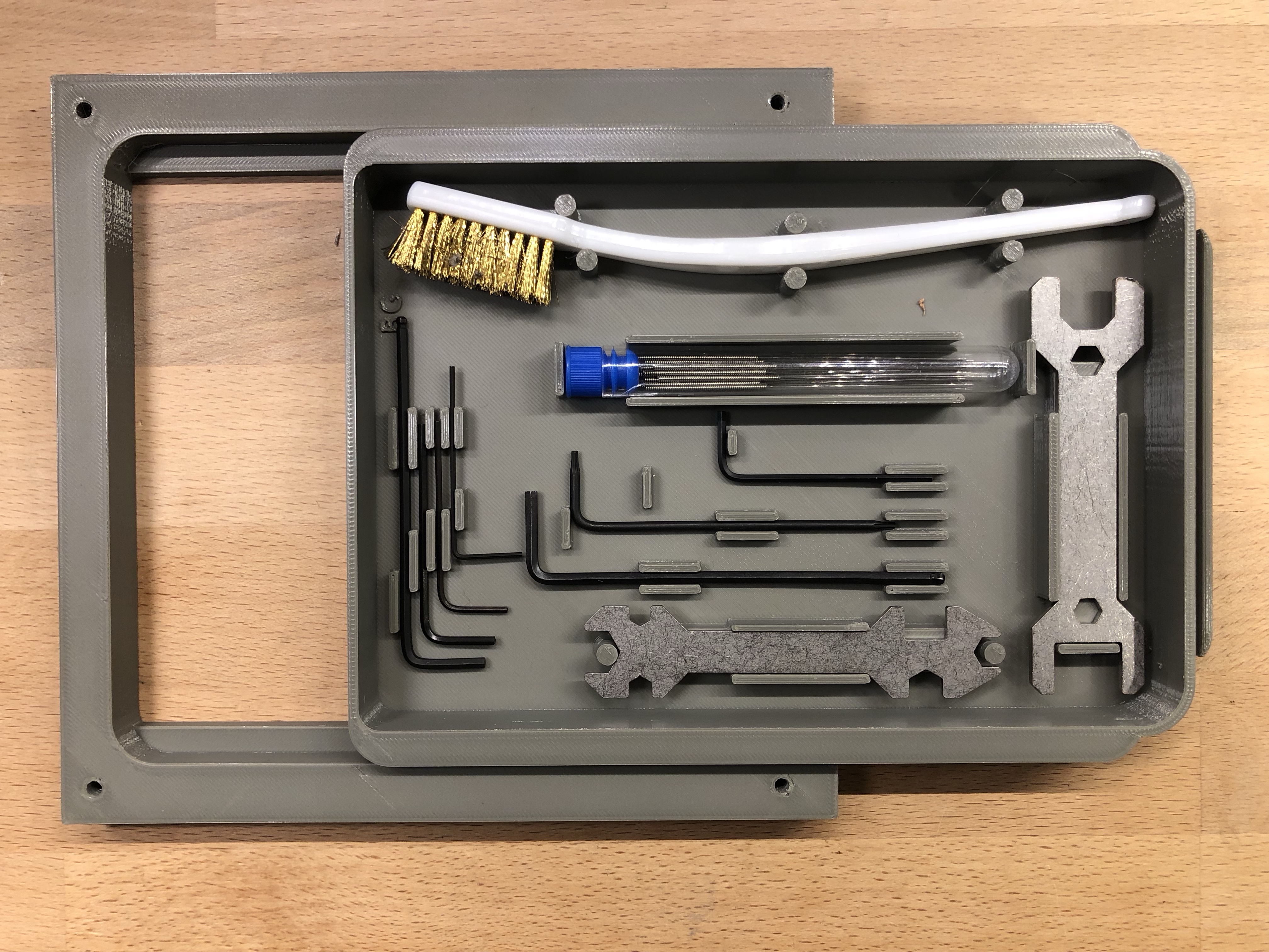 Miniatura 8 do modelo 3D Under table drawer for MK4 tools