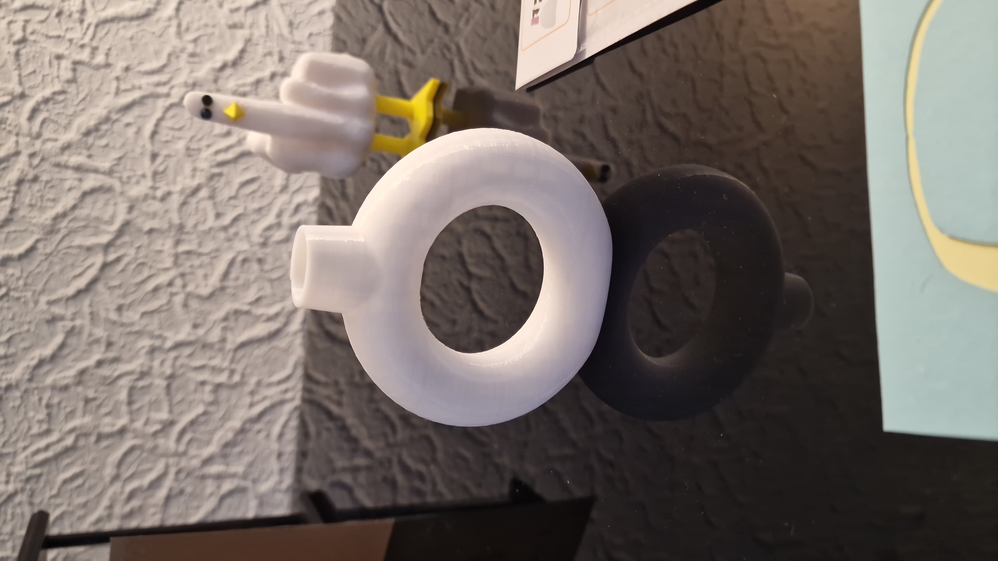 O shaped Candler holder or vase