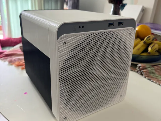 NAS/Storage Mini-ITX 6 disks + 2.5Gbps