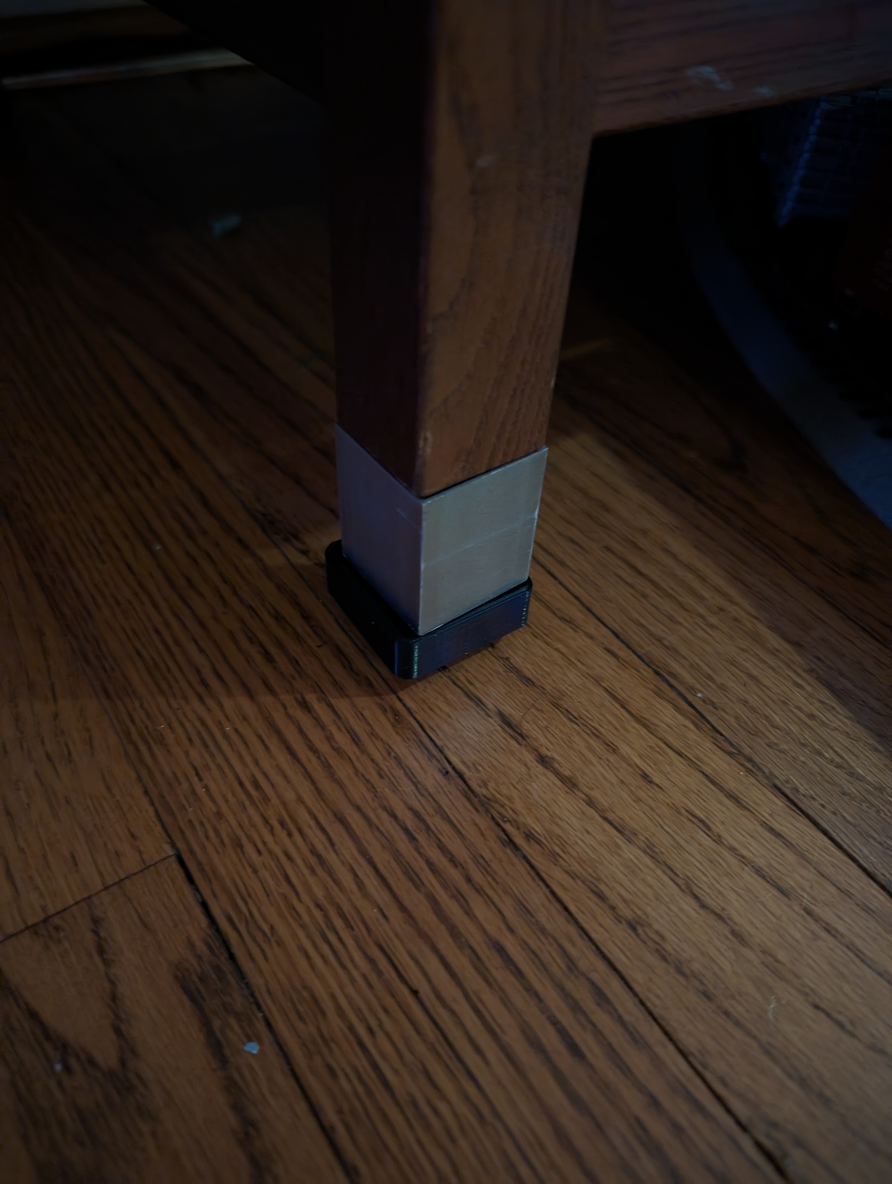 Furniture Leg Riser by Fantastic Plastic Person Download free STL
