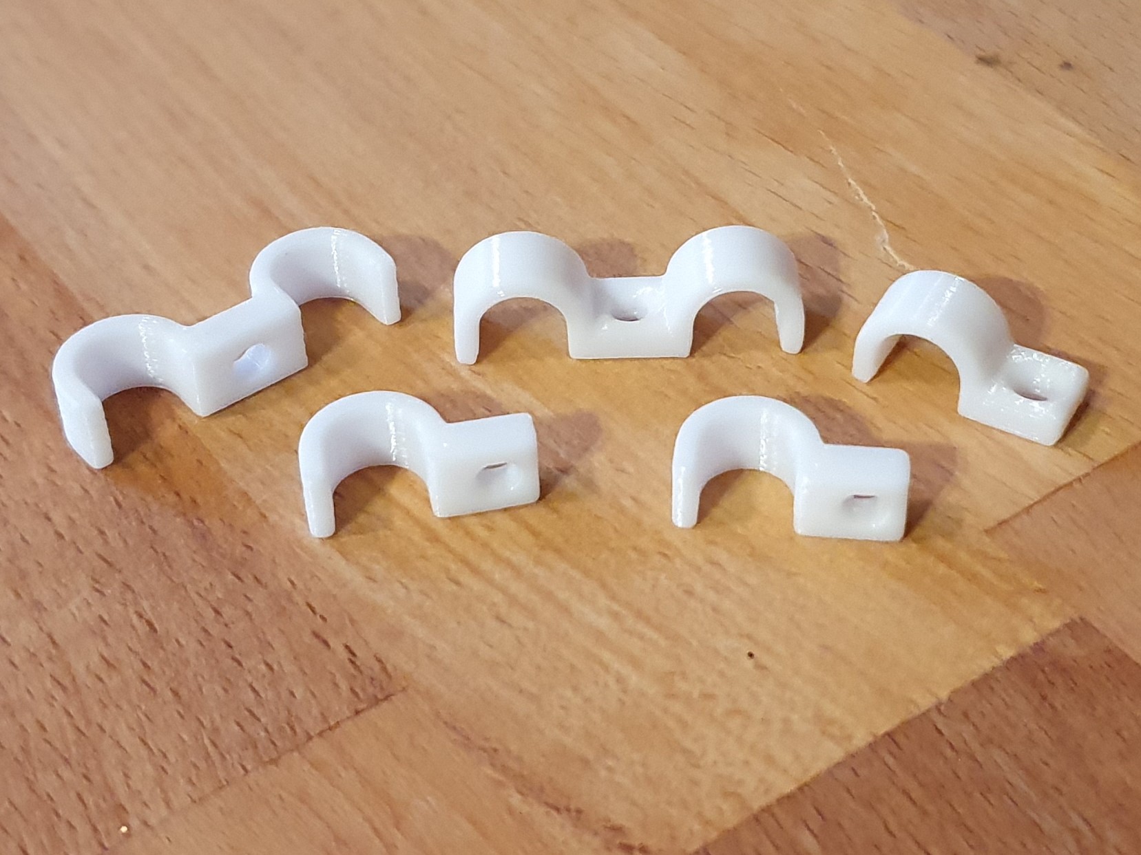Cable Clip 8 mm, single and double (works for IKEA Åskväder Cables)