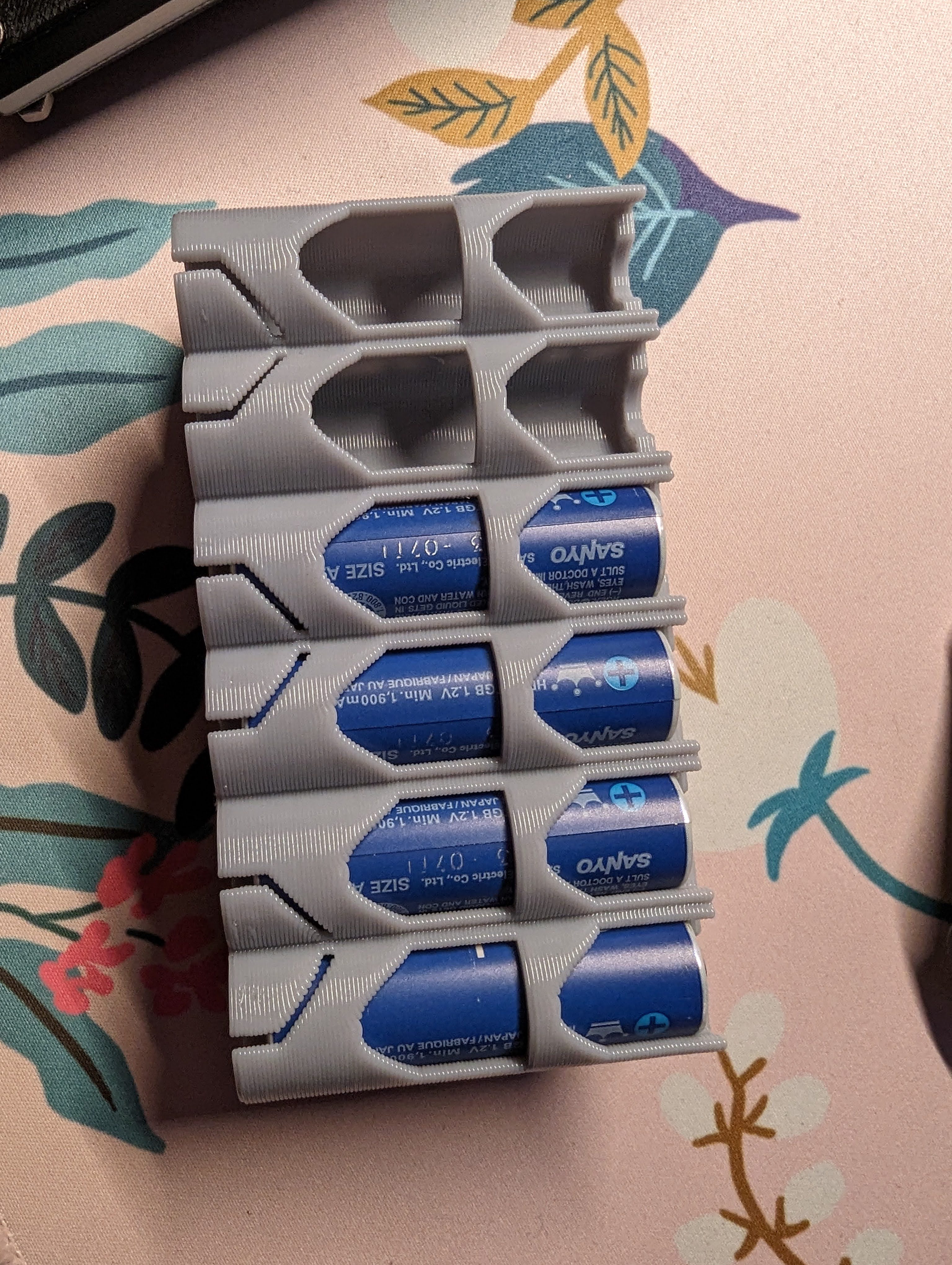 12x AA Battery Holder