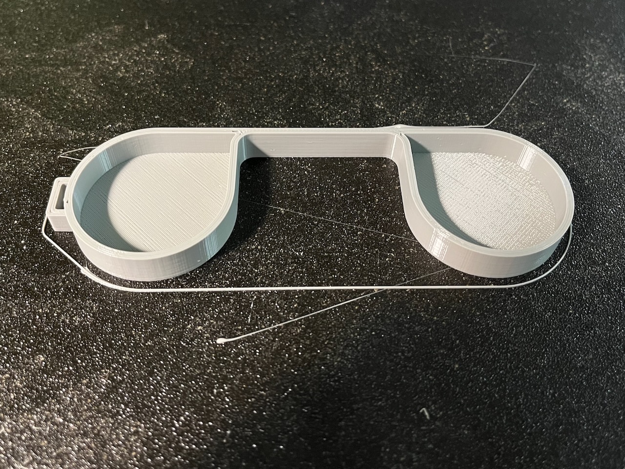 Binocular dust cap by Parsingphase Download free STL model