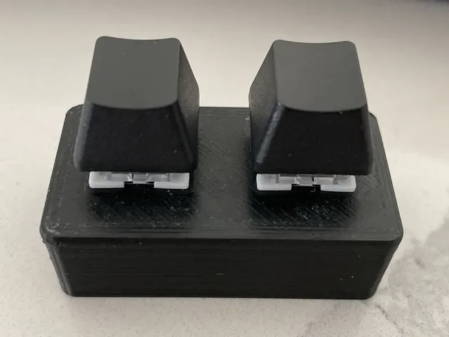 Two-key Seeed studio XIAO macropad