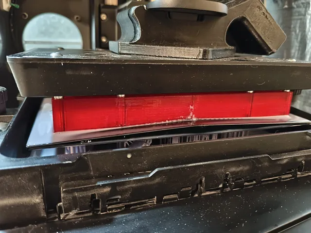 Elegoo Saturn 4 Ultra: Build Plate Resin Blocker