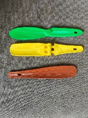 Traveling Shoe Horns