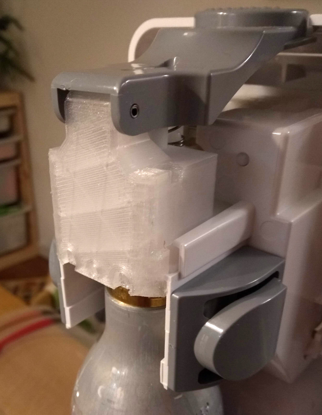 Sodastream 'Cool' Button Hinge replacement
