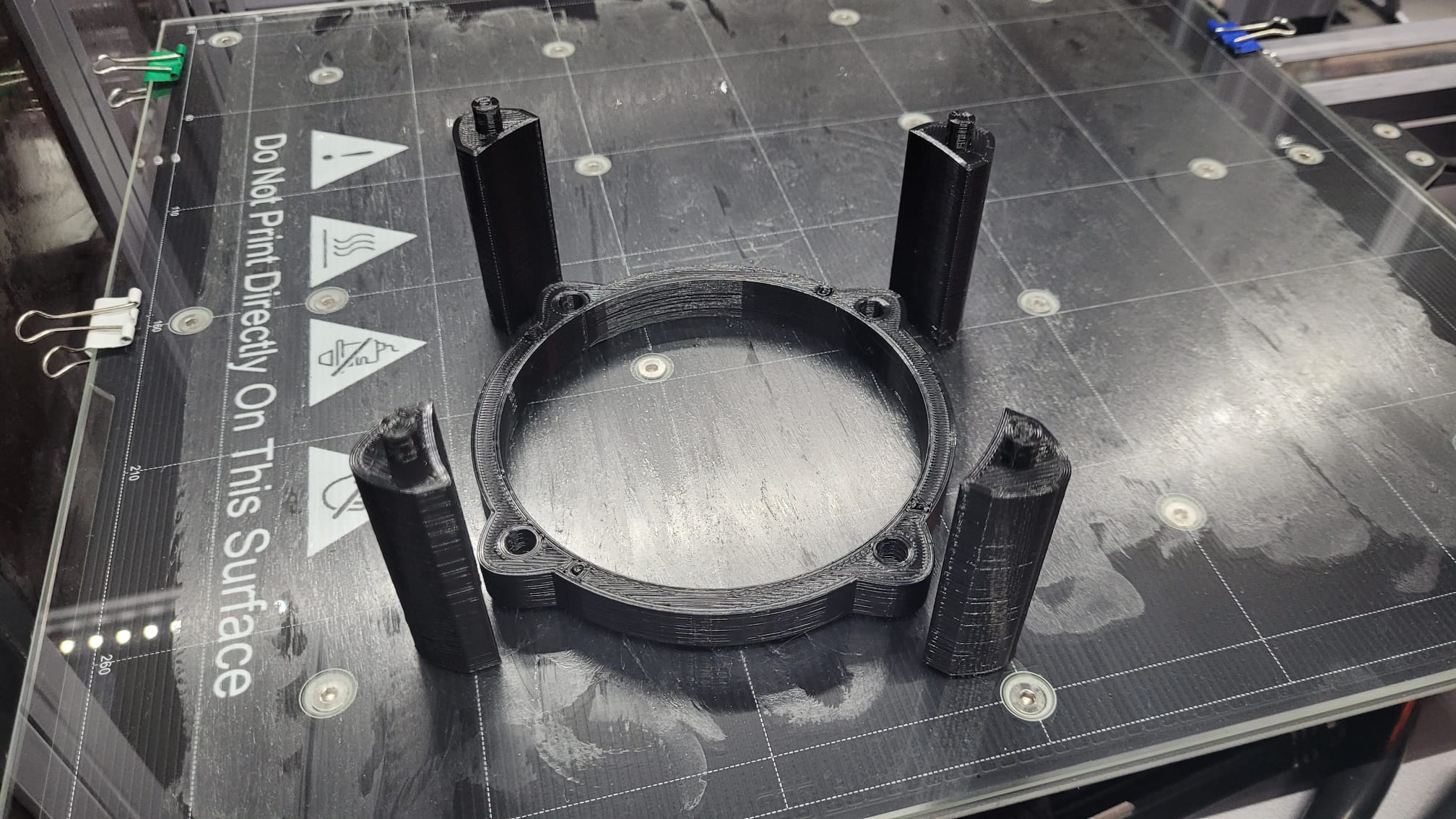 Pet Food Bowl Riser by BertB Download free STL model