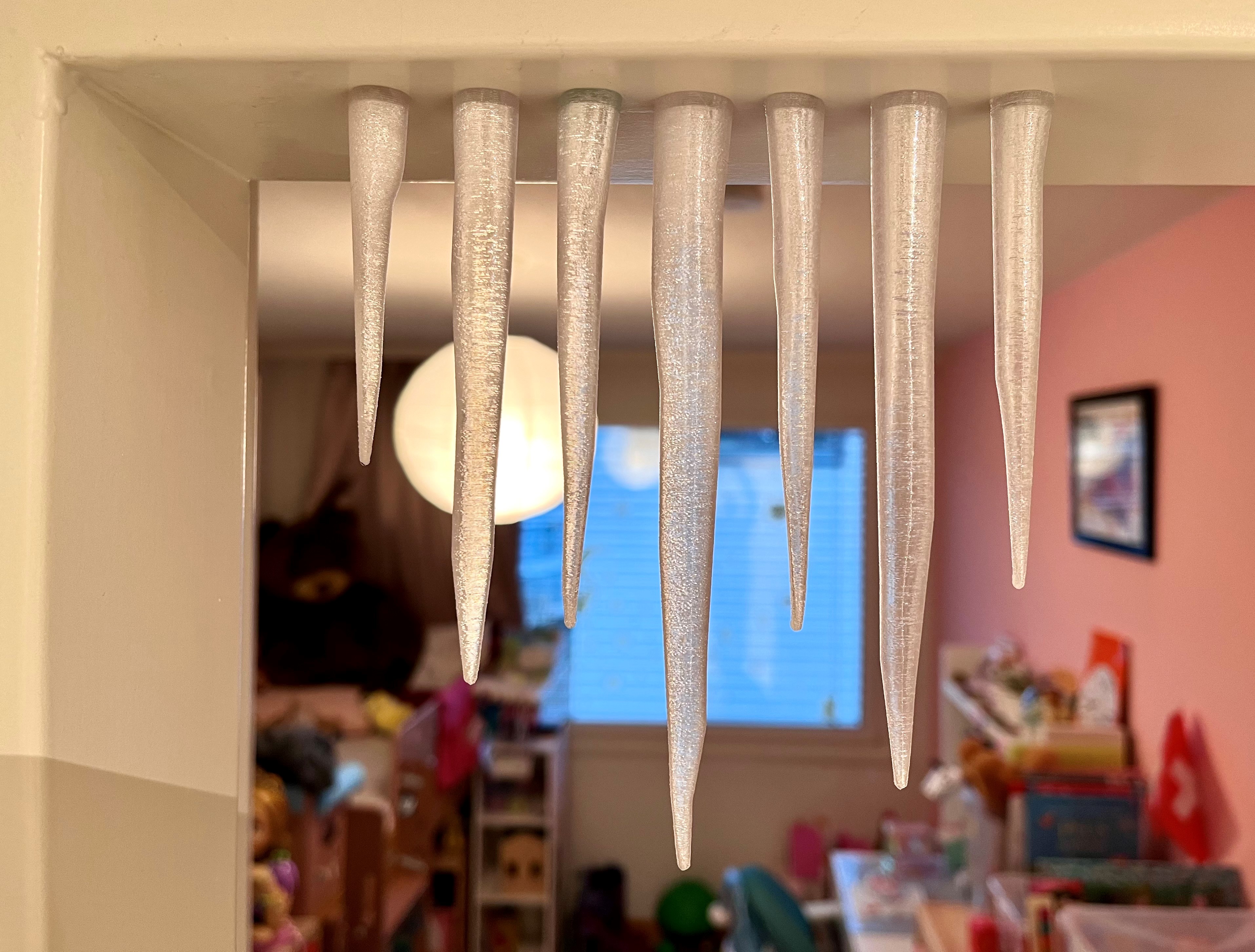 Icicle Decoration (Vase Mode)