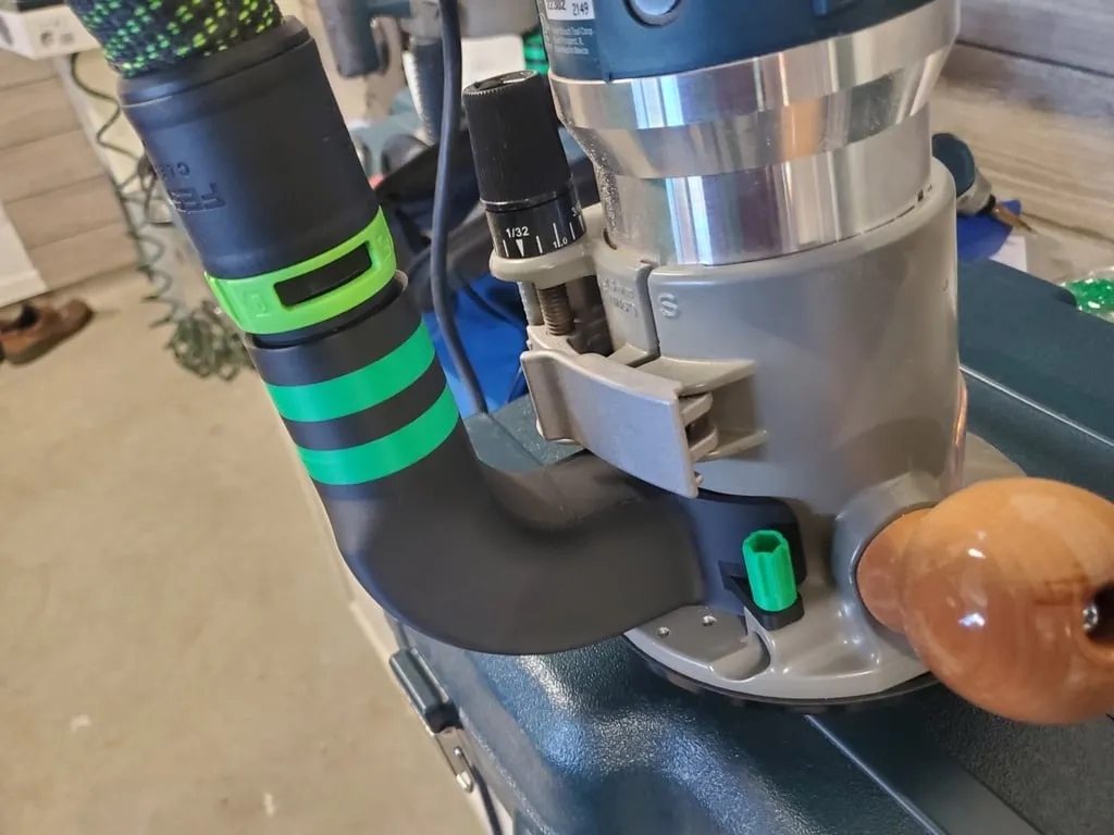 Bosch router shop vacuum attachment