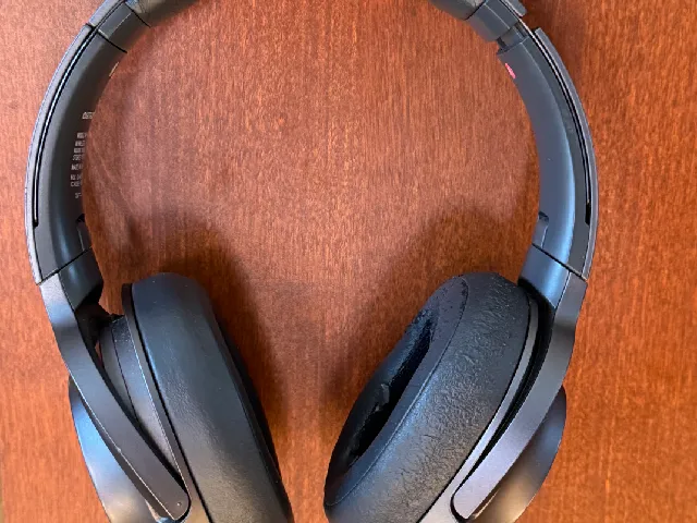 Sony Headphone Holder
