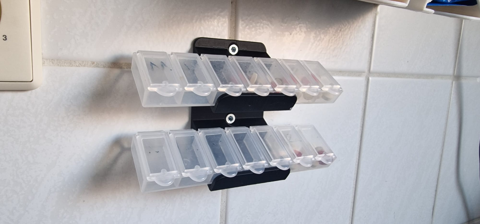 Pill Case Holder by Maurice | Download free STL model | Printables.com