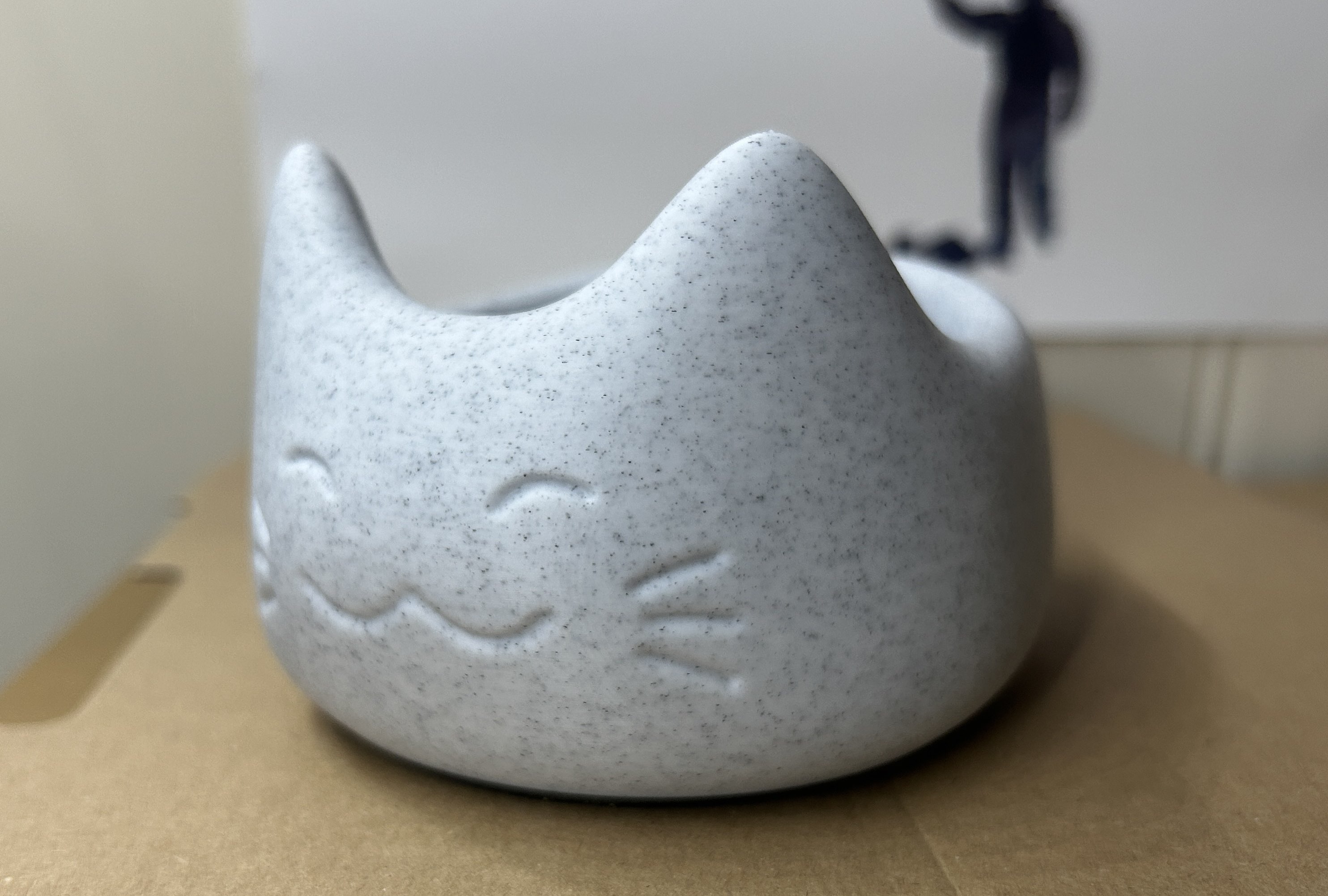 Cute Cat Bowl - More Space and Less Nose