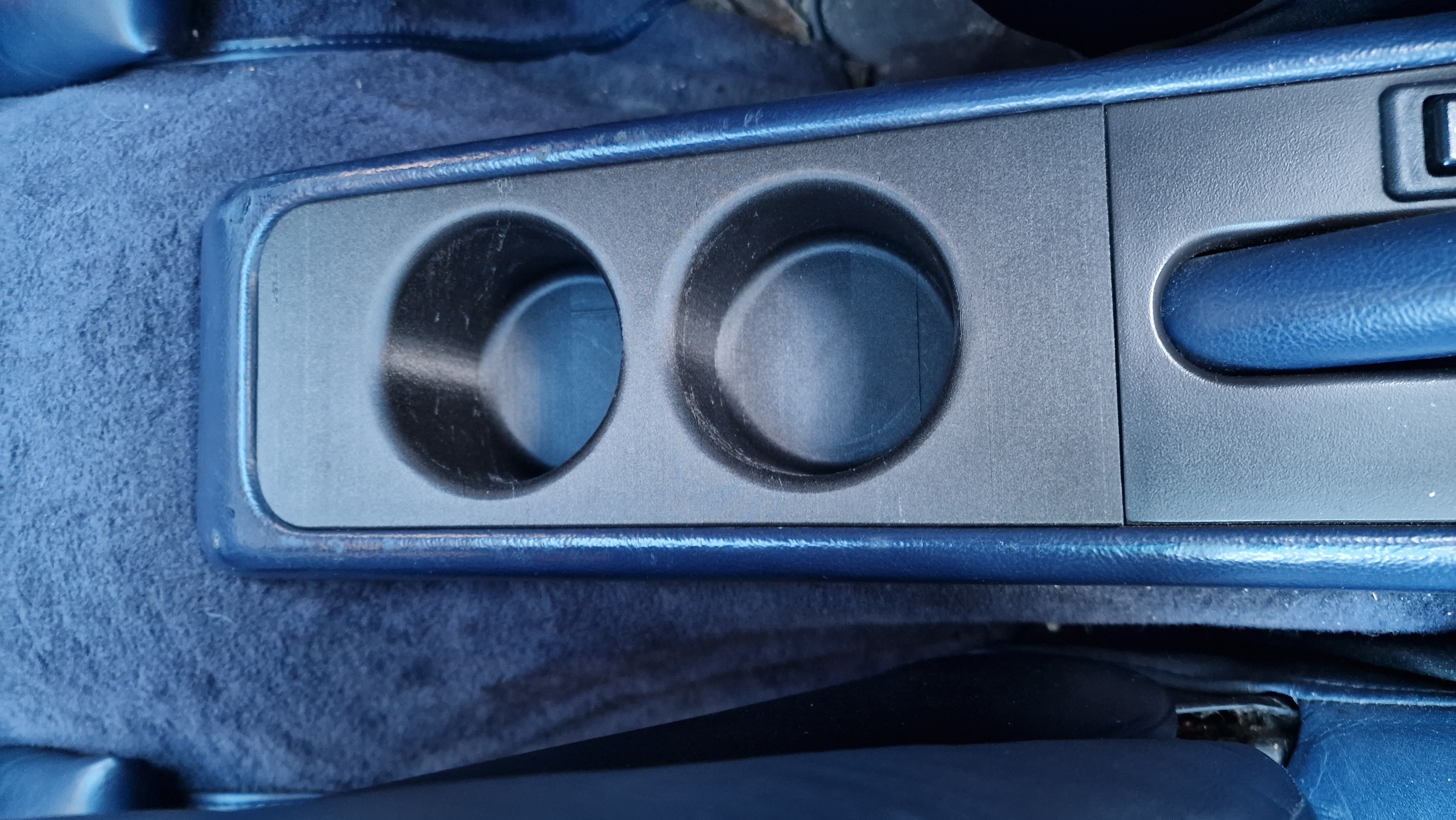 Porsche 993 / 964 cup holder