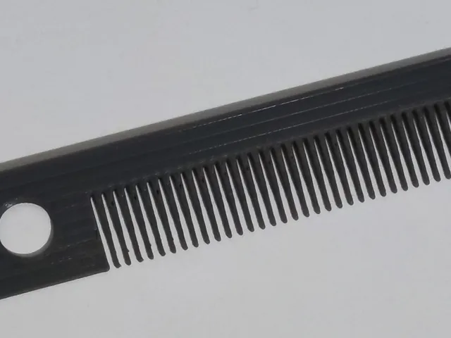 Peine / Comb