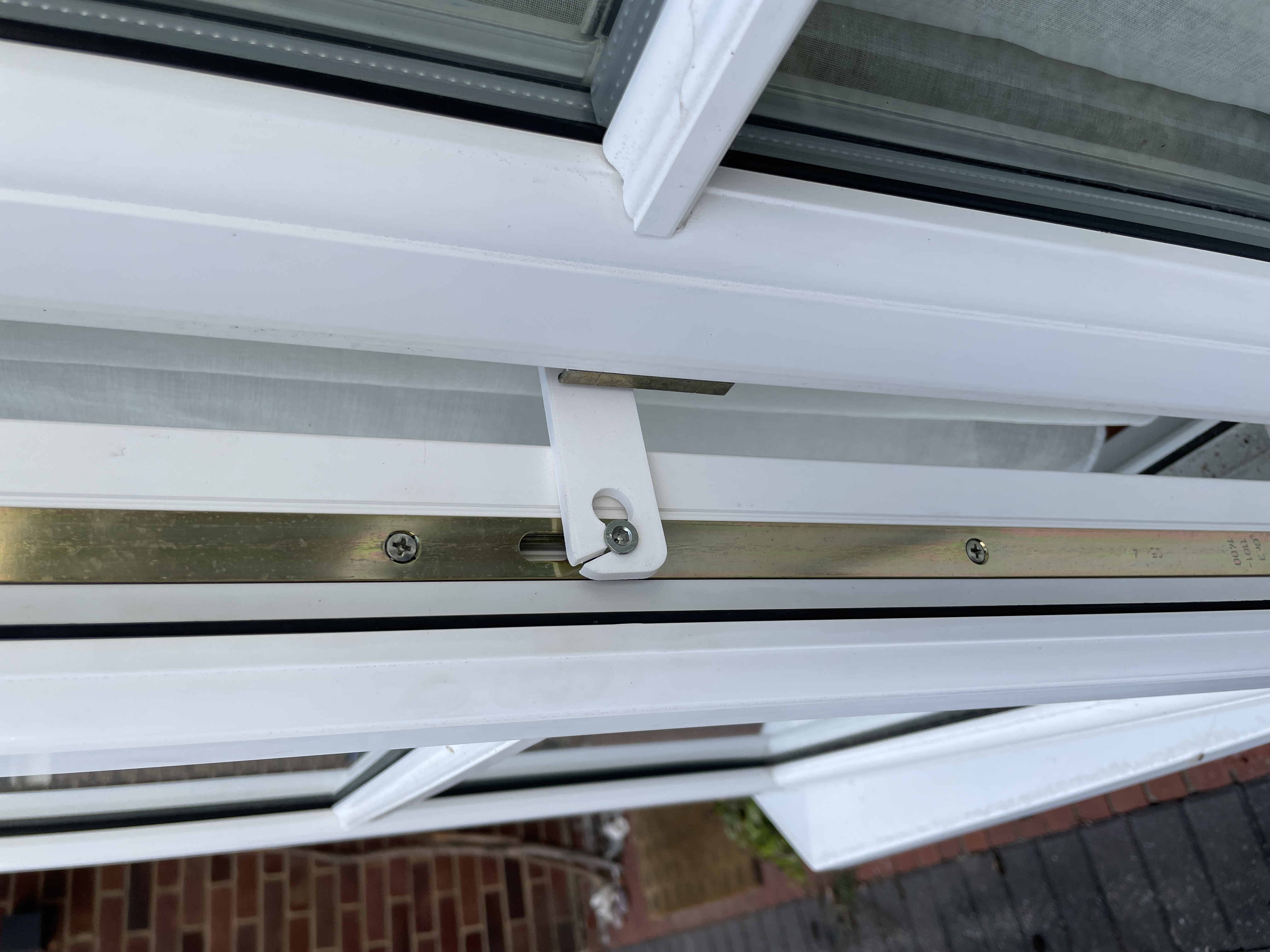 Window holder , cat window restrictor , cat safe window