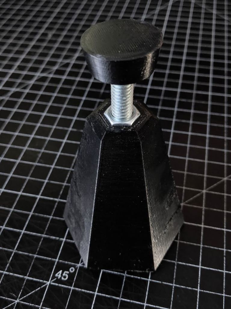 screw-jack-for-3-8-16-bolt-by-titleunknown-download-free-stl-model