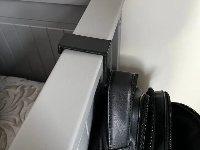 Bag Hanger for Hemnes Sofa