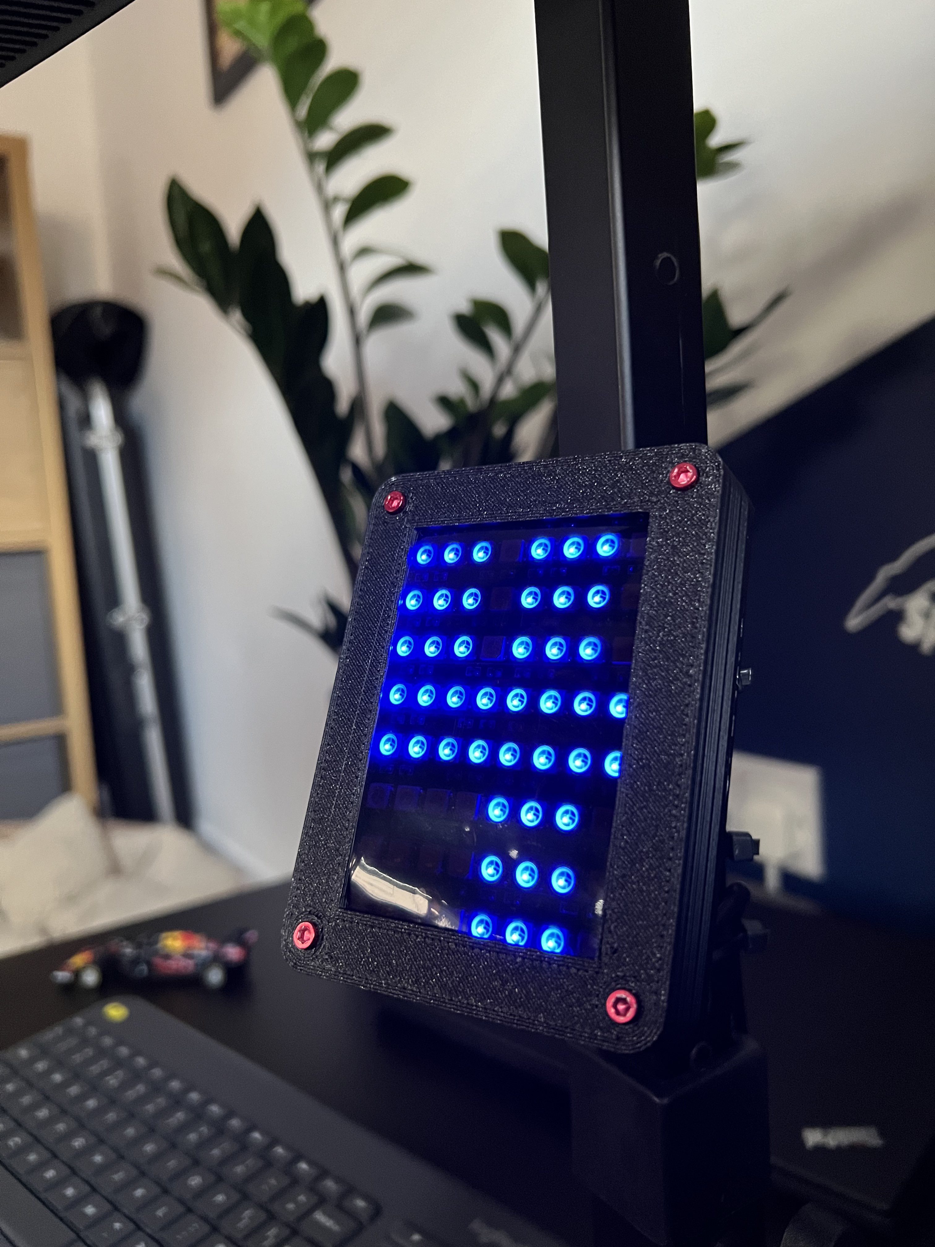 8x8 WS2812B Gear/Flag Display