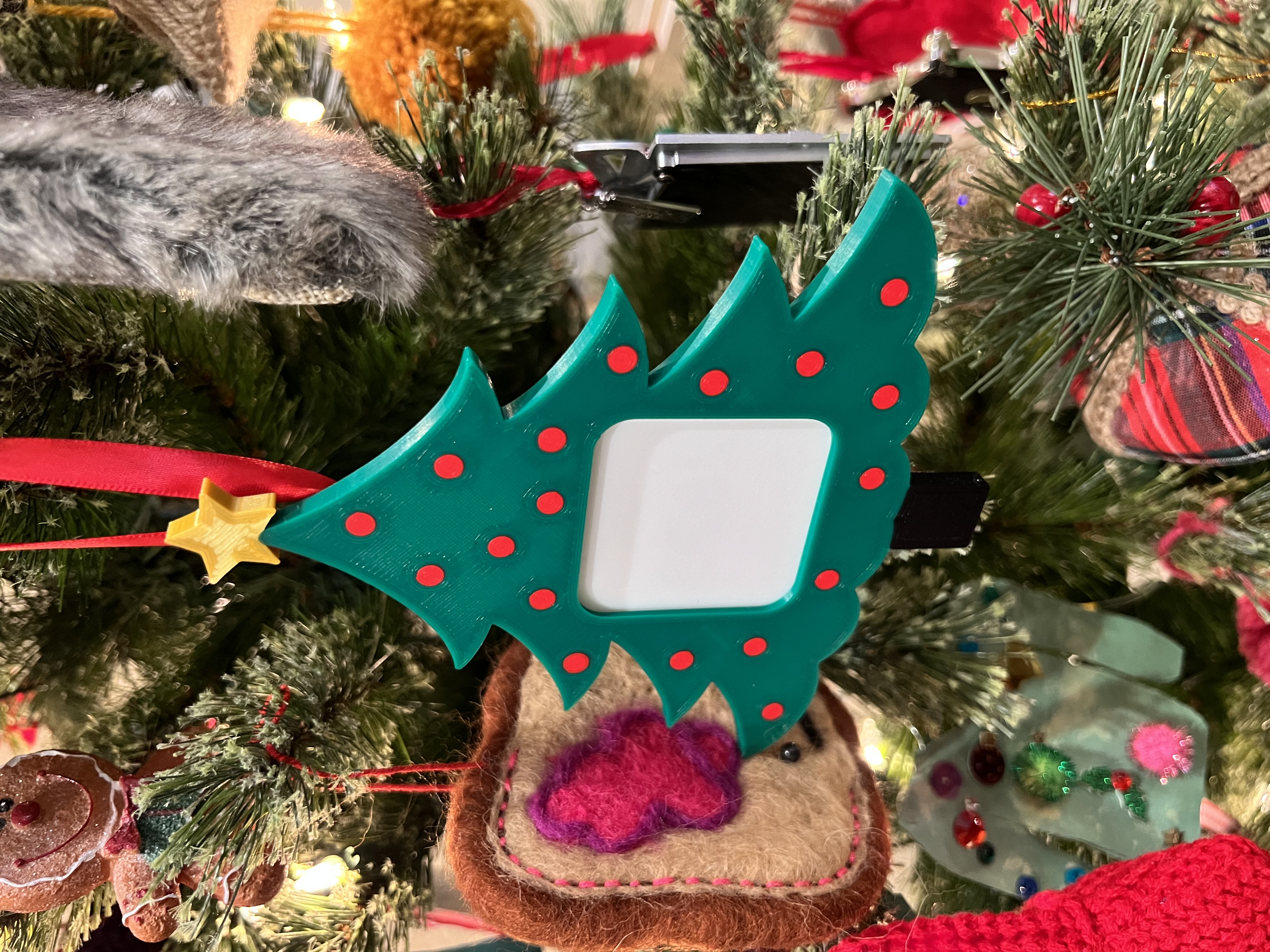 Christmas Tree Photo Frame 2"x2" Ornement for Your Tree