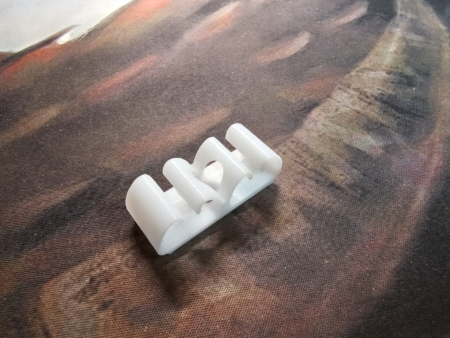 Miniatura 2 do modelo 3D Clip double câble