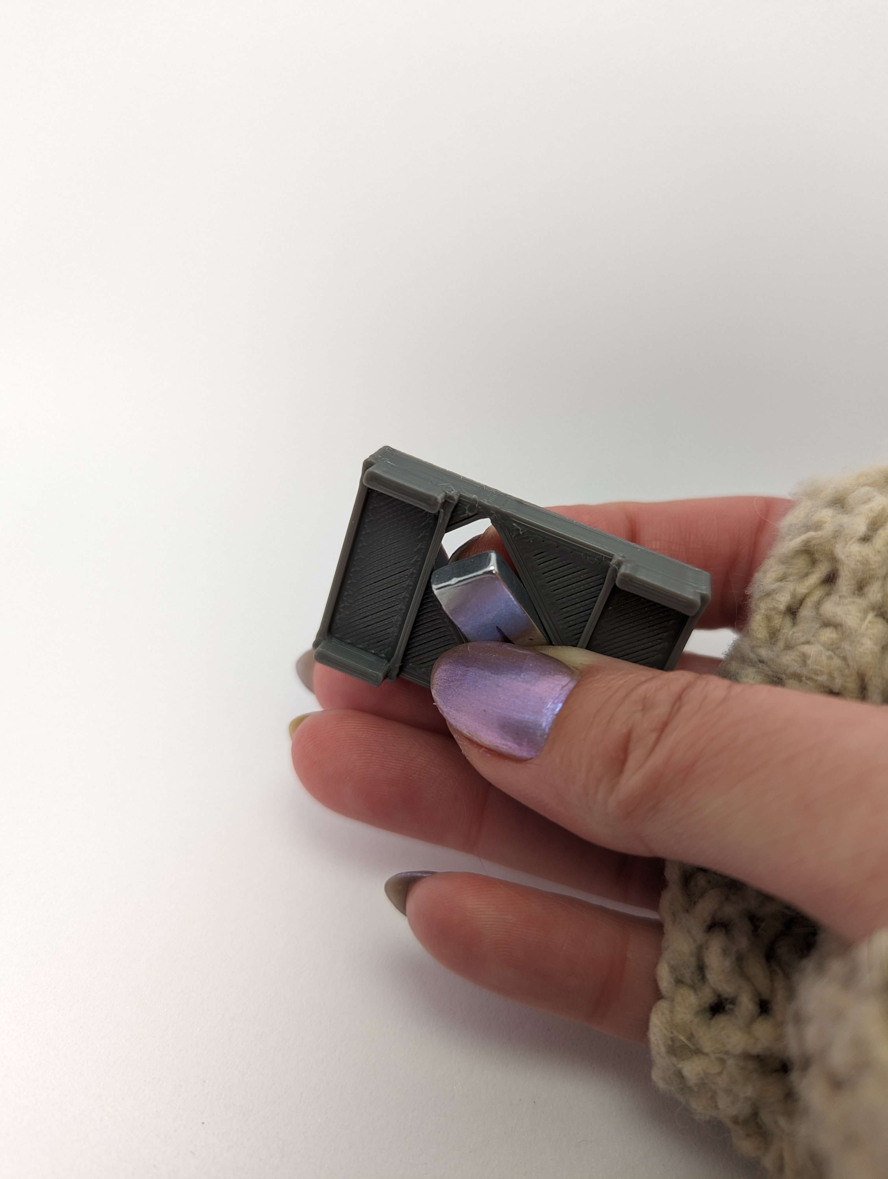 Nail Polish Holder by Duckferd Download free STL model