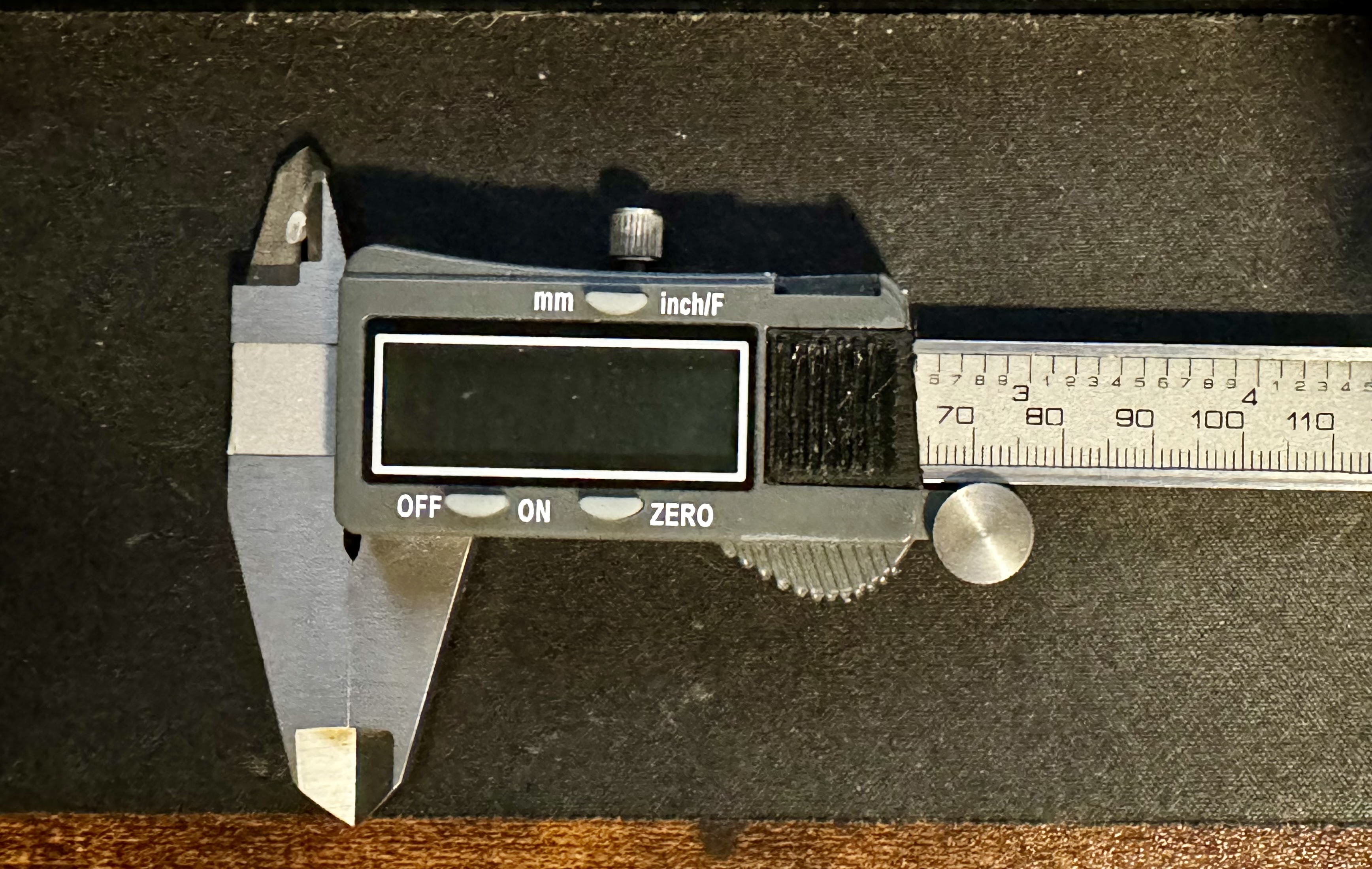 Battery Cover for Pittsburgh Calipers by Rob M Download free STL