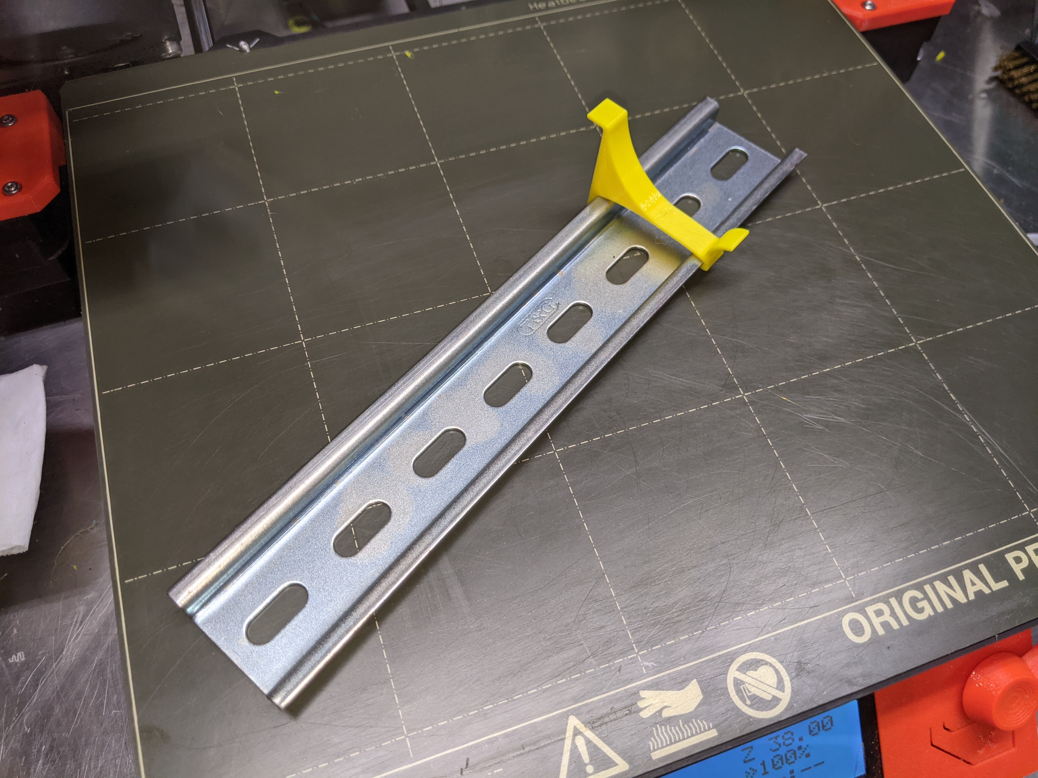 Screwdriver/tool Holder Clip for DIN Rail - Version 2