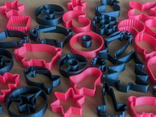 Christmas cookie cutters [OpenSCAD]