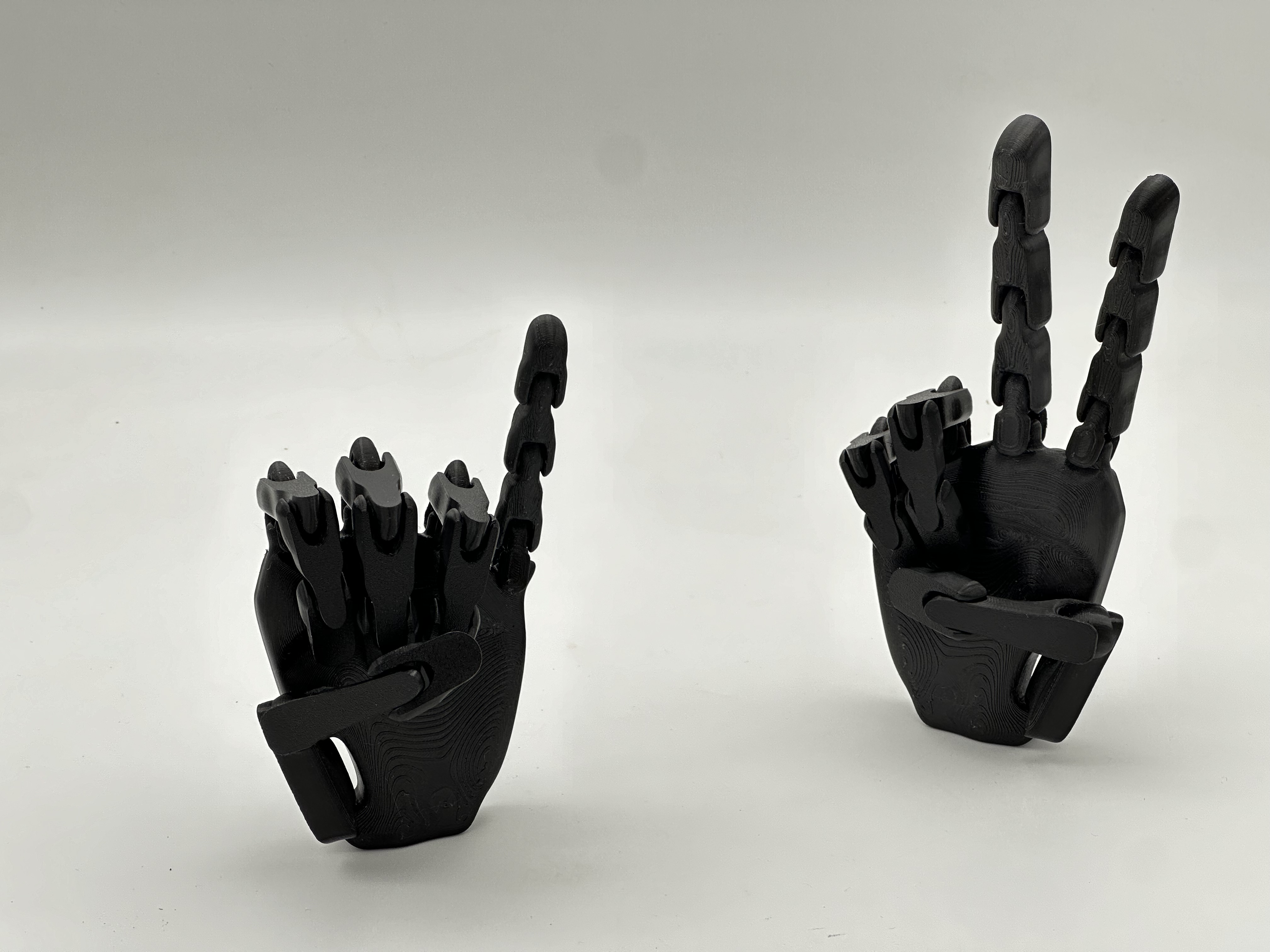 Poseable Articulated Hand Model By Michael Wycoff Download Free STL 