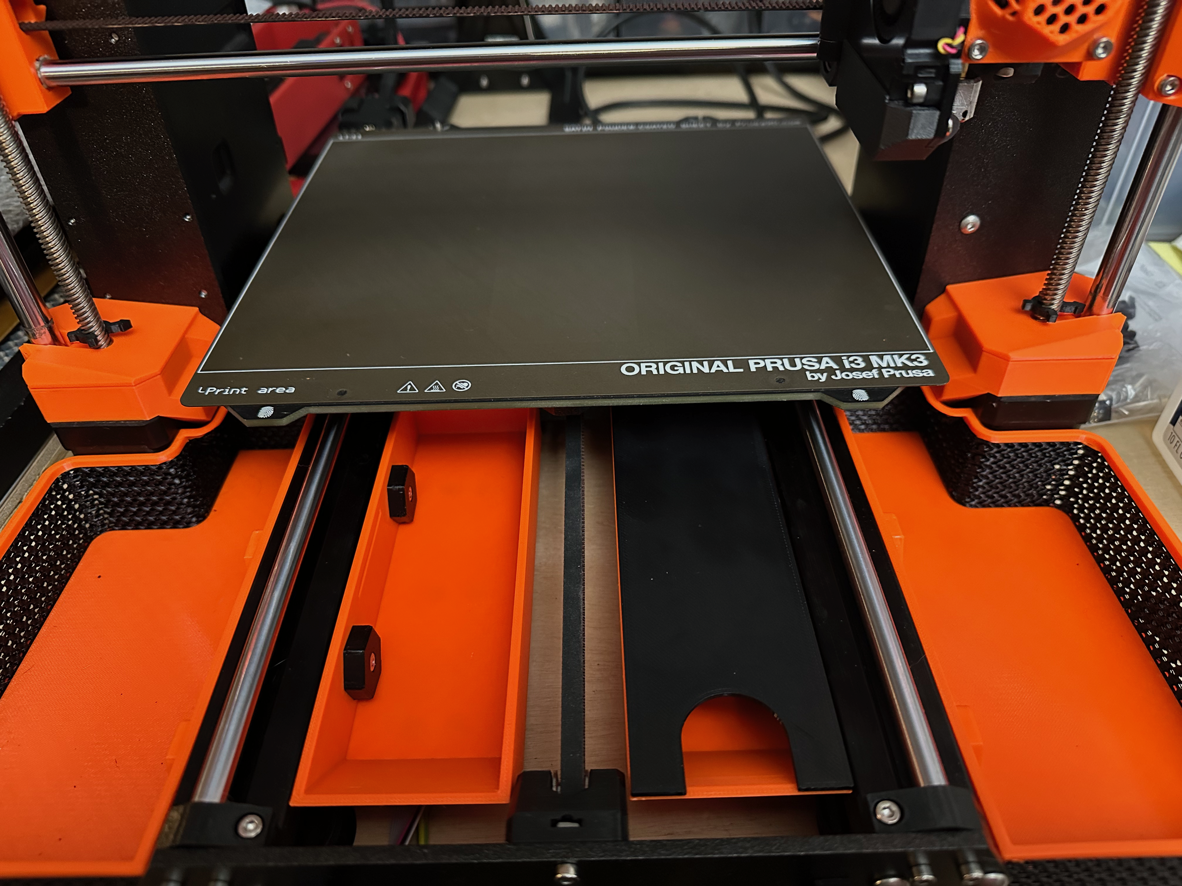 Prusa MK4 under the bed trays