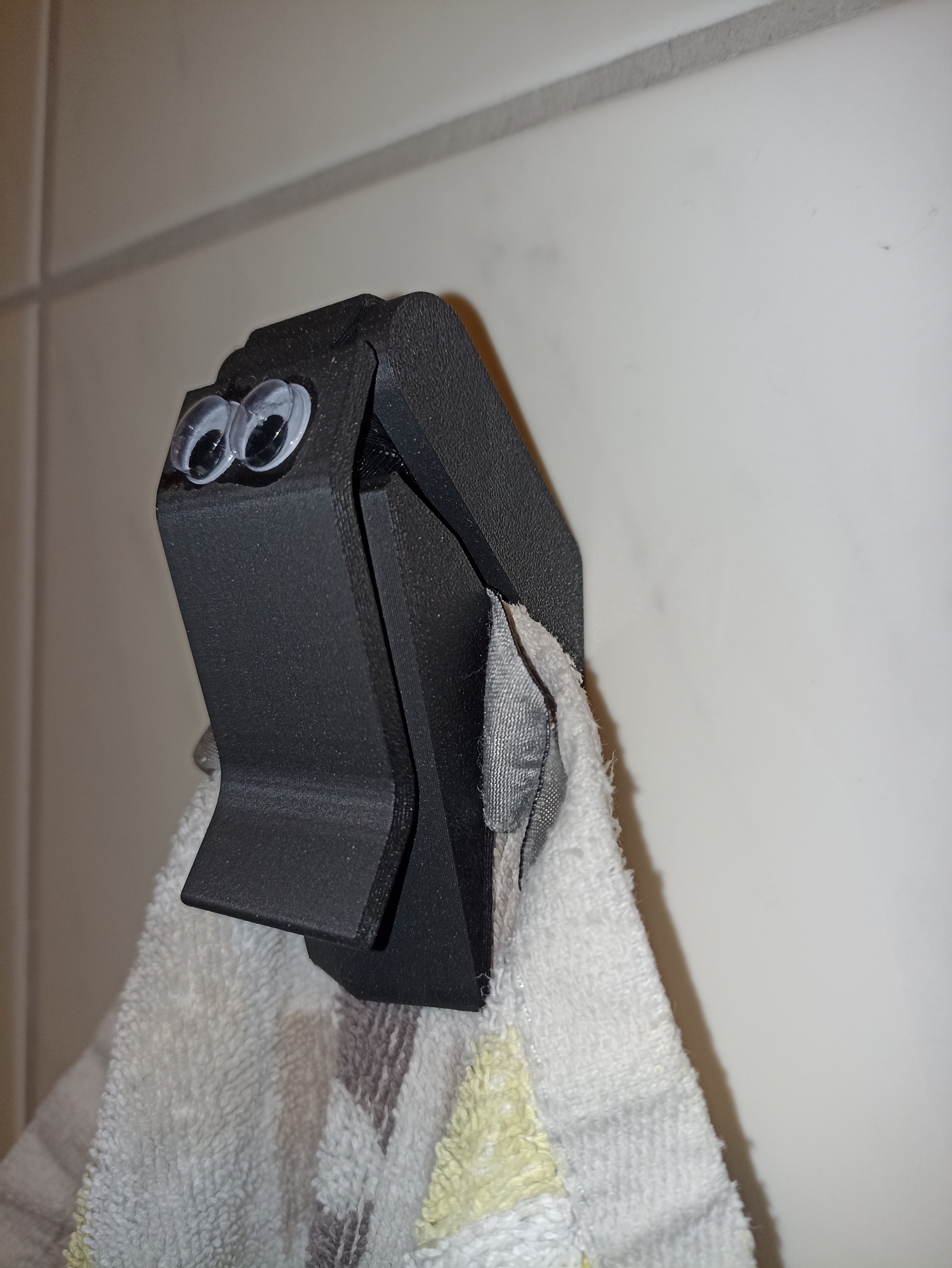towel clamp for tesa powerstrip hook