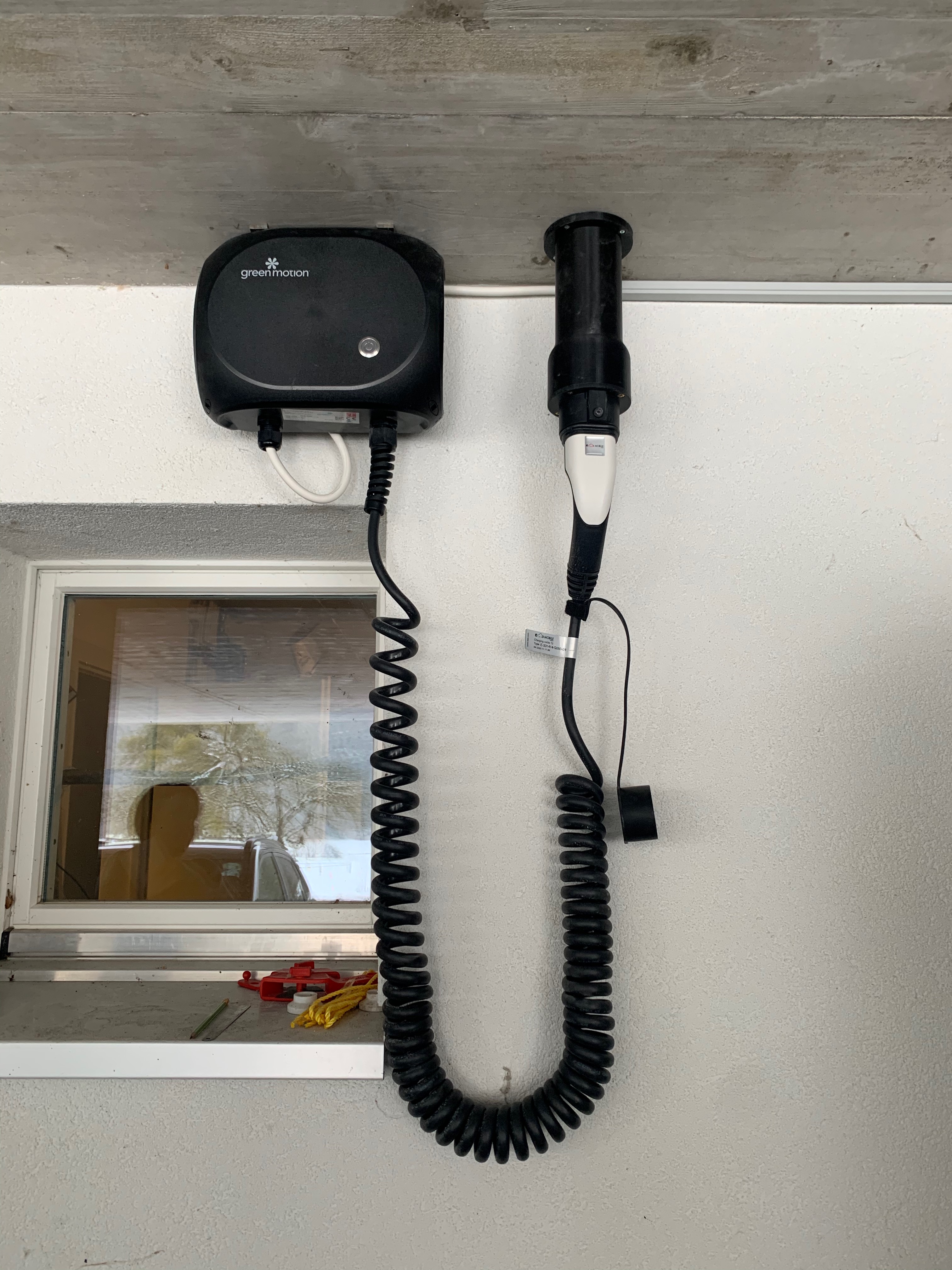 EV car plug holder extender