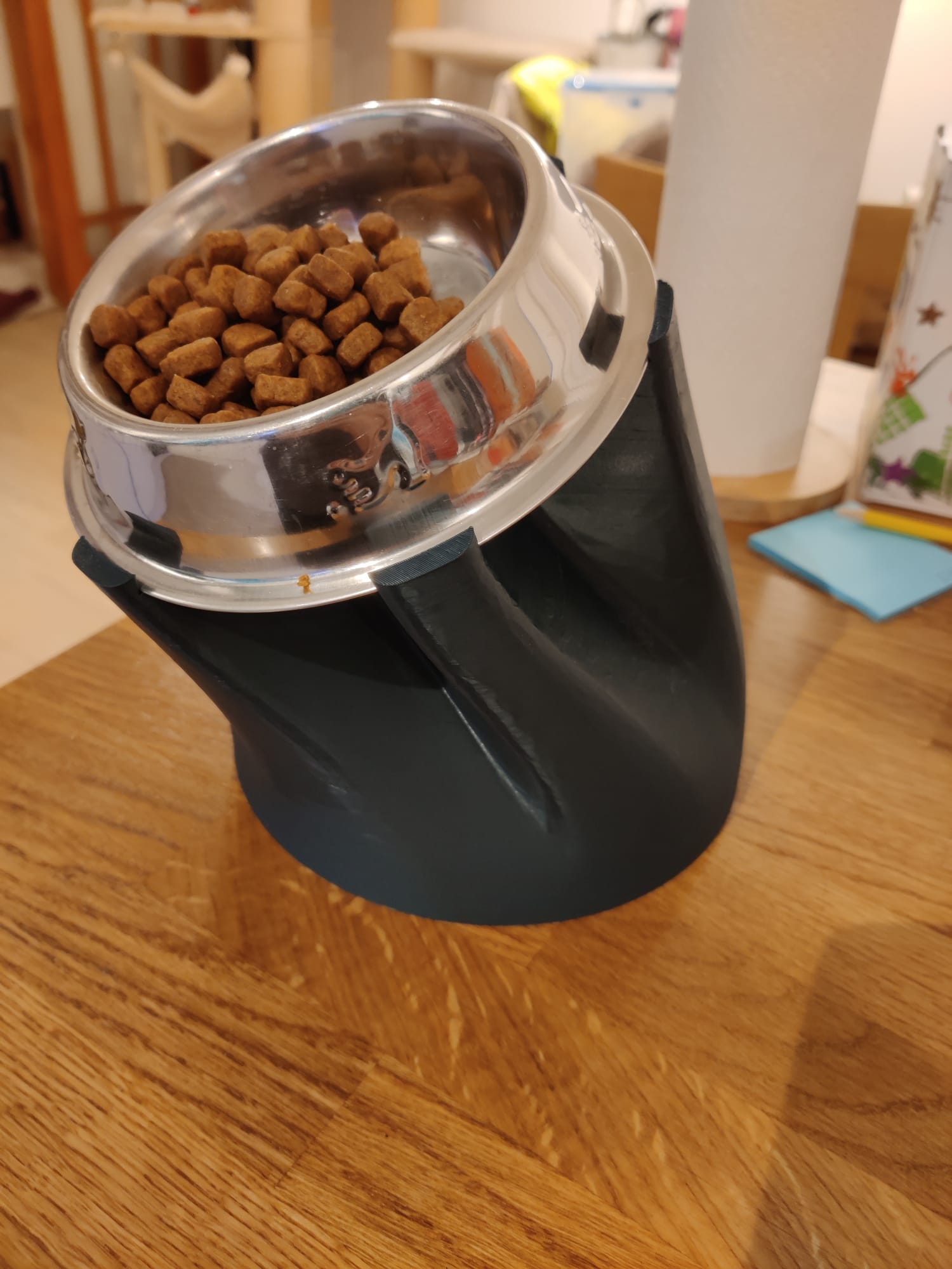 Cat Bowl Stand 150mm Diameter by beegmouse Download free STL model