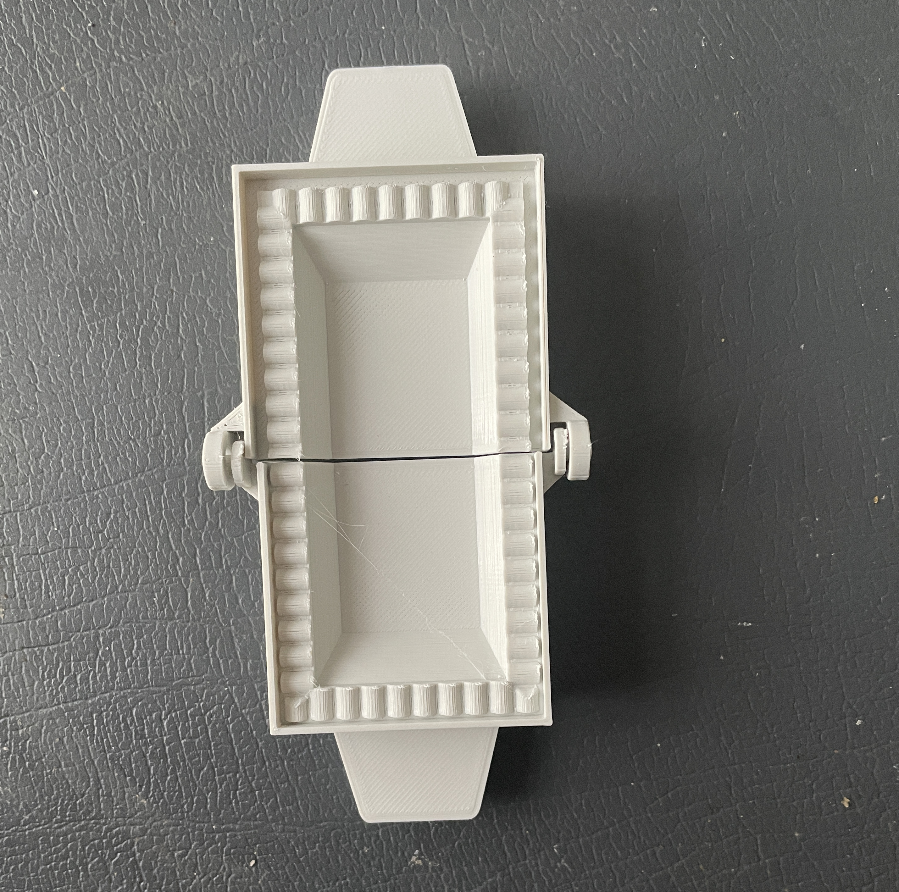 Ravioli Maker / Mould and Pastry Cutter