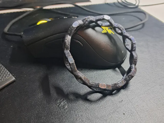 Bracelet